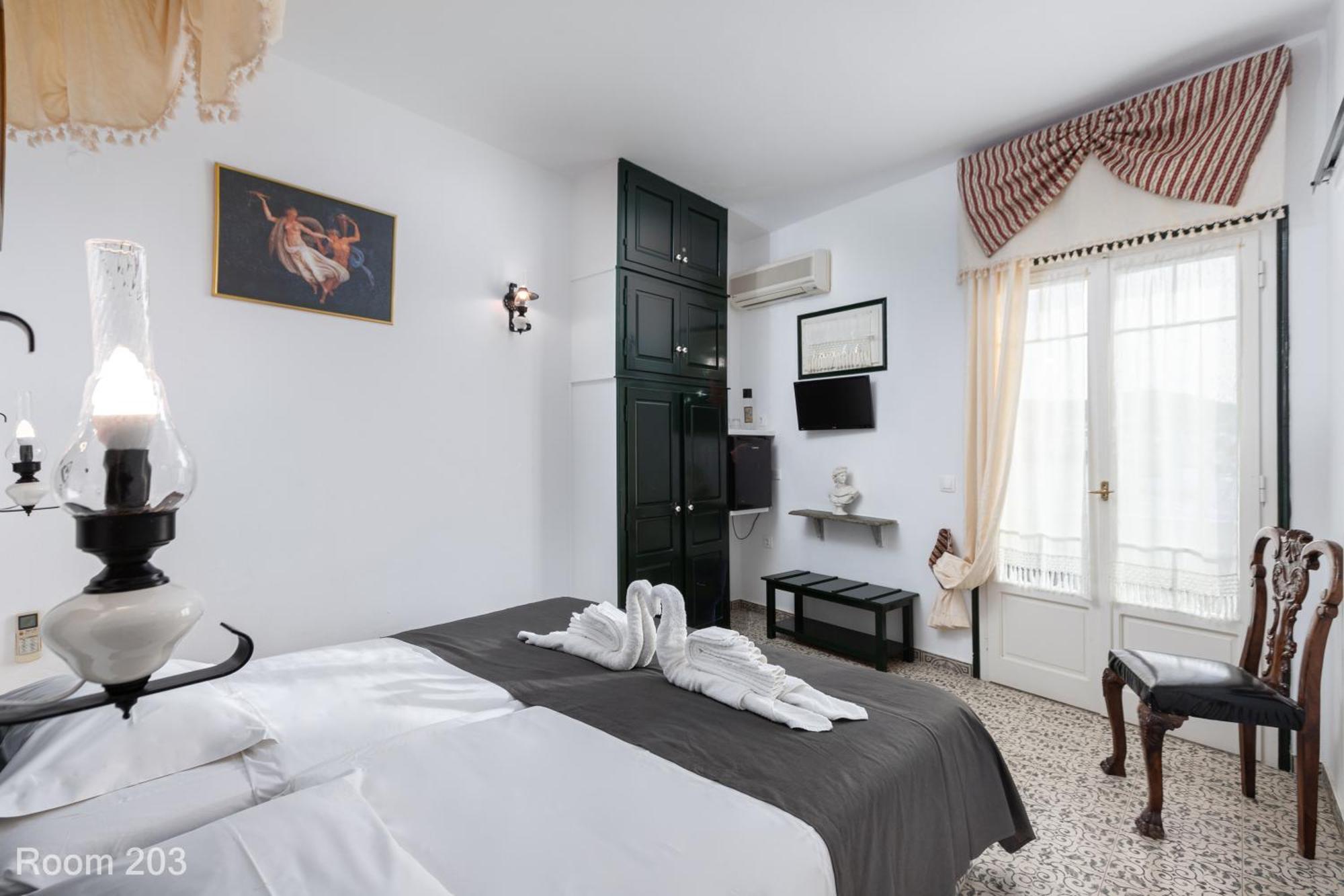 Aparthotel Voreades 4*