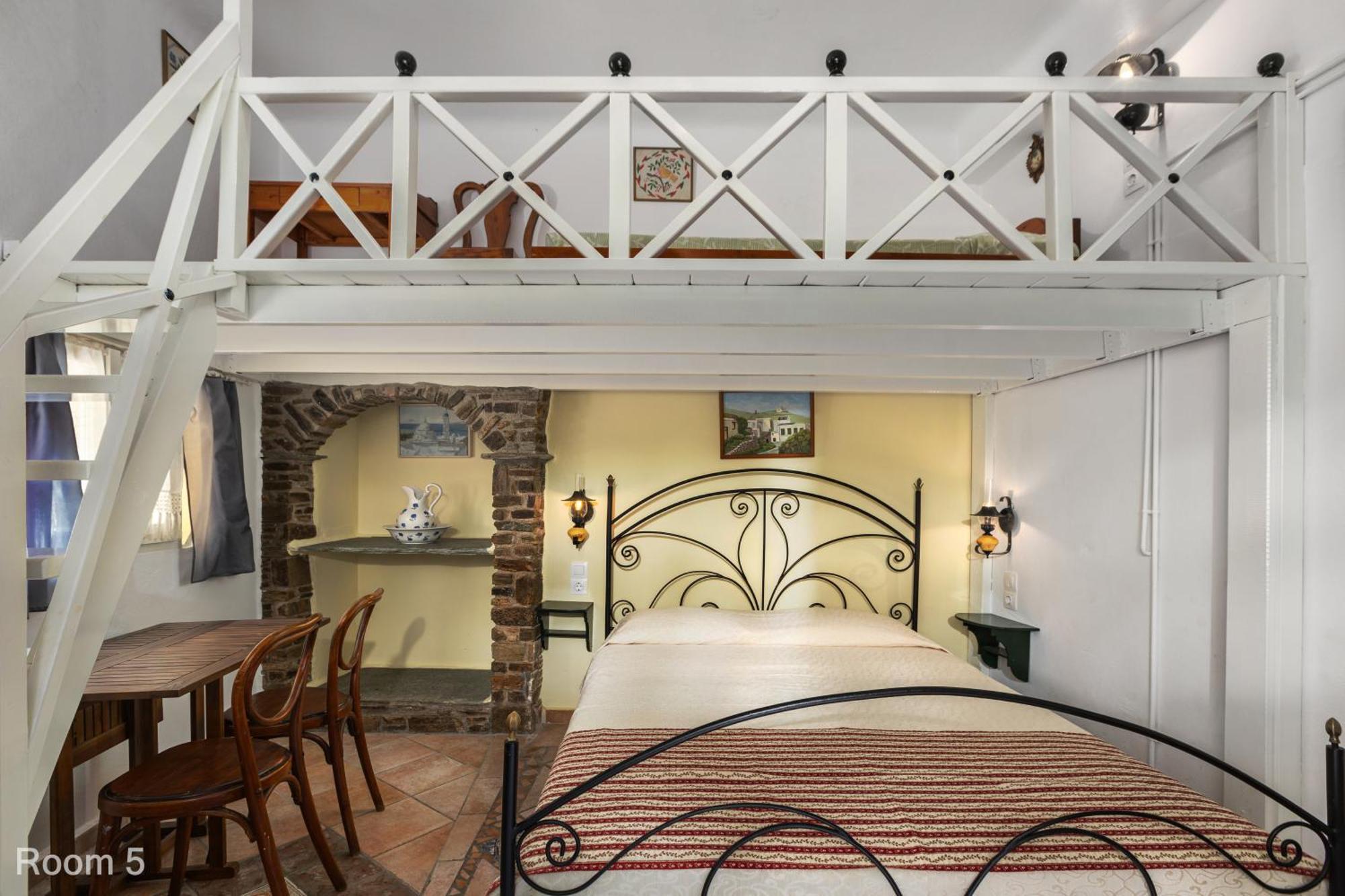 Voreades Aparthotel
