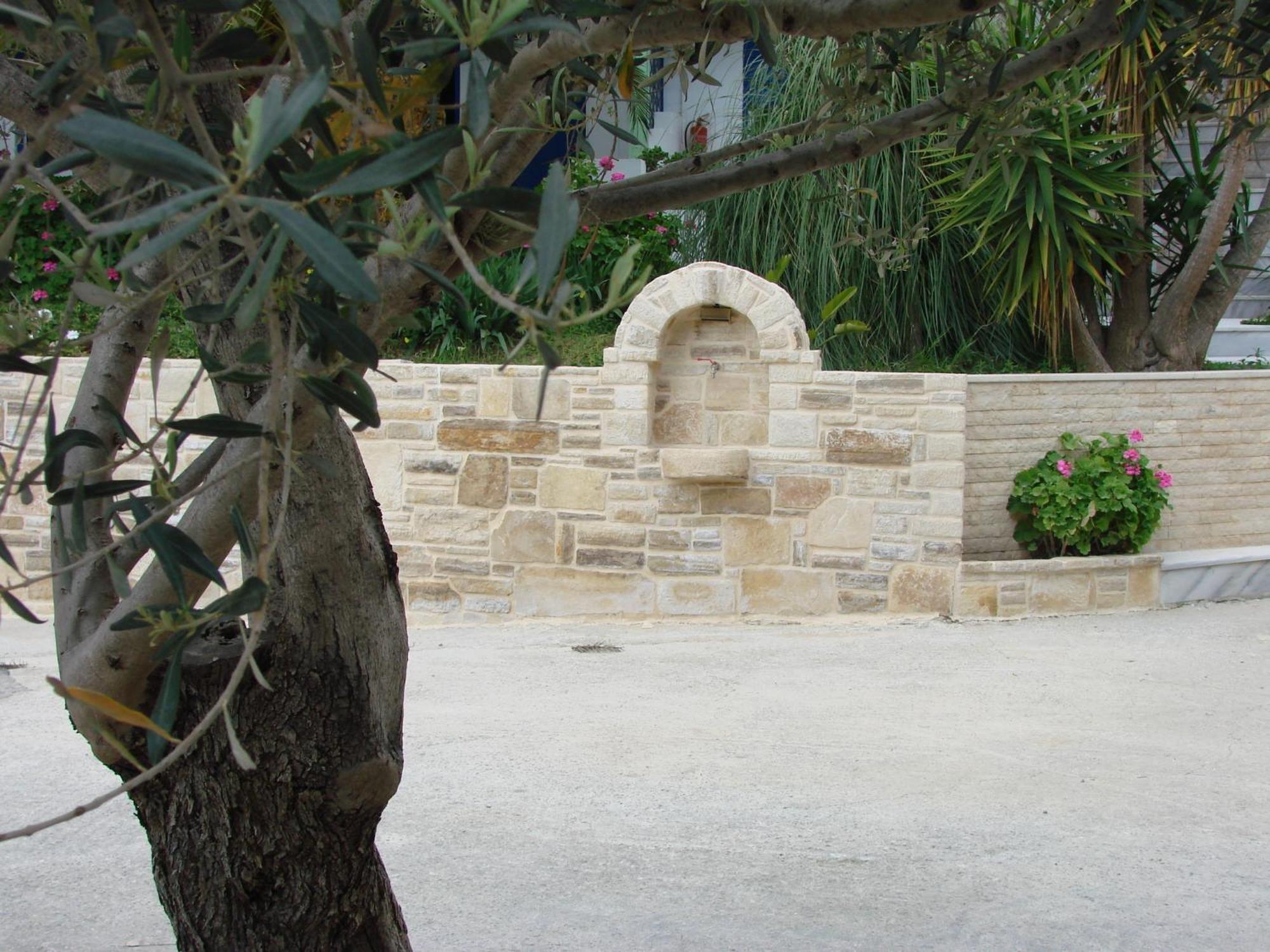 Hotel Neos Ikaros