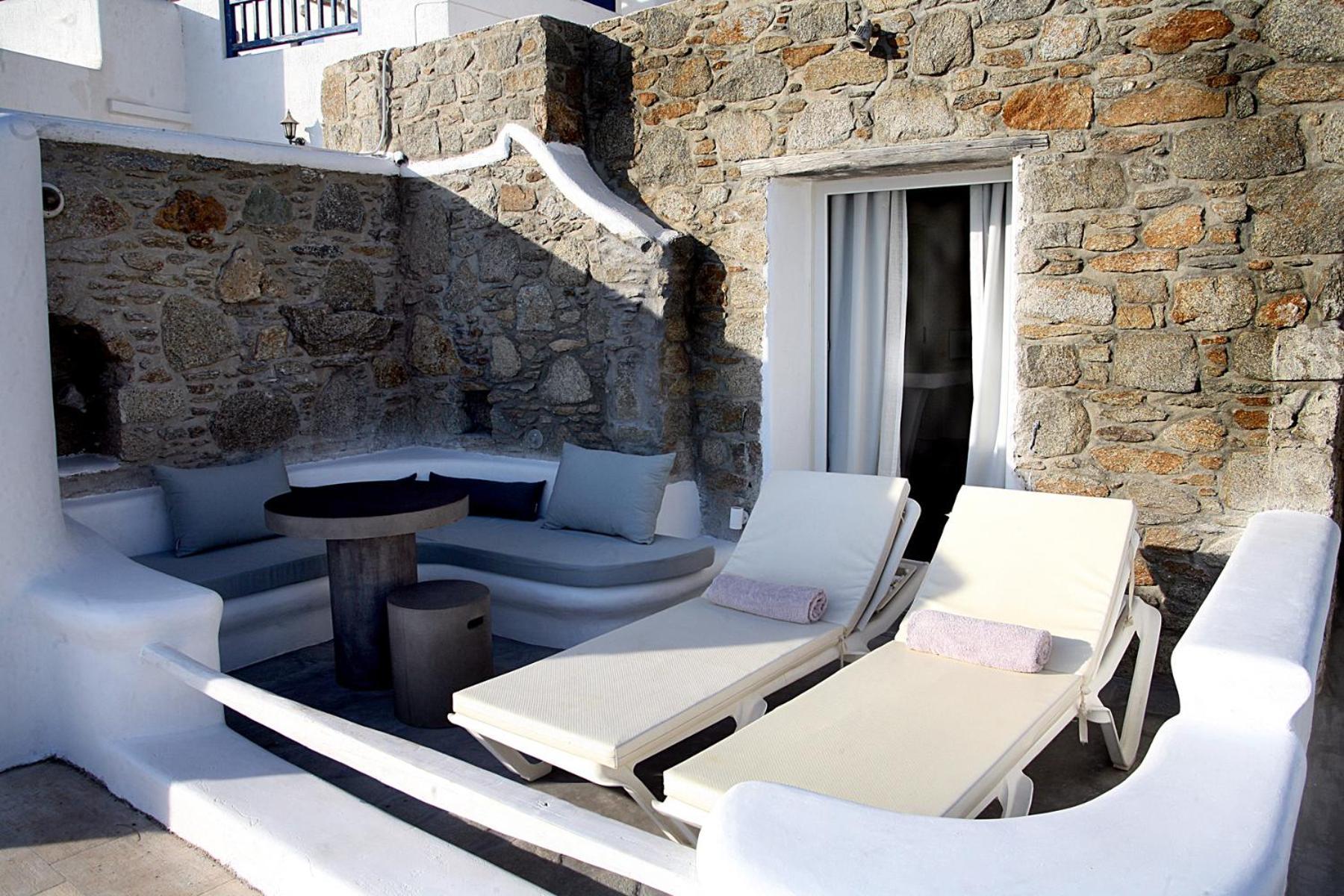 Aparthotel Flaskos Suites And More Agios Stefanos (Mykonos)