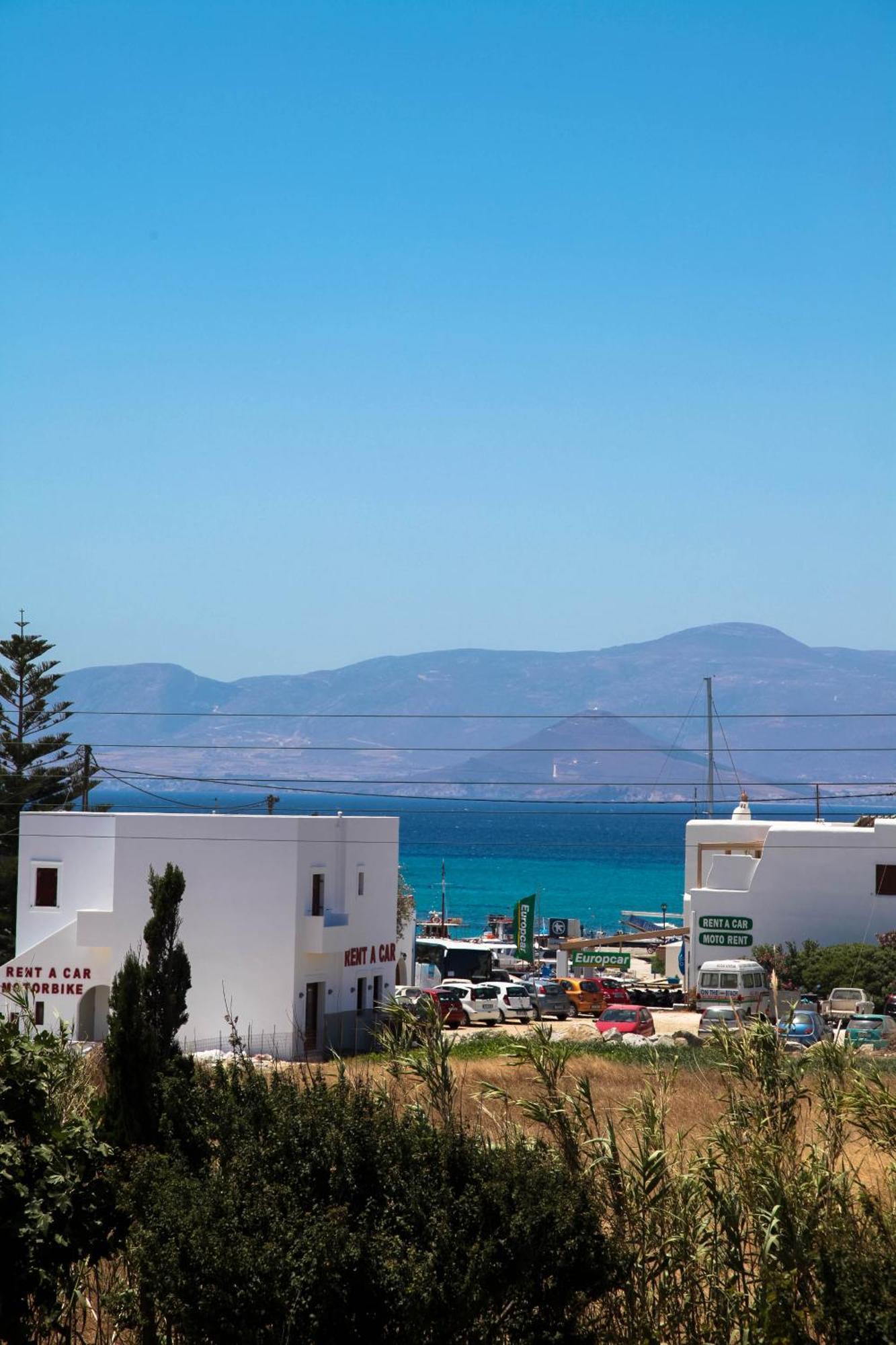 Maroussa Aparthotel 2*