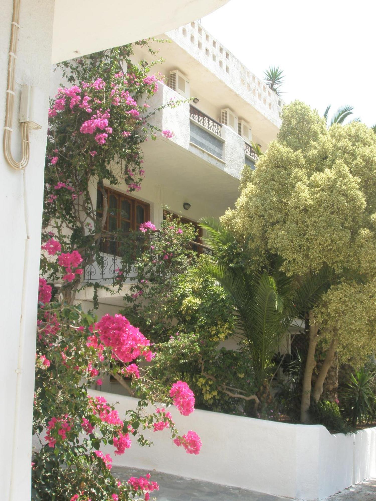 Ostria Hotel