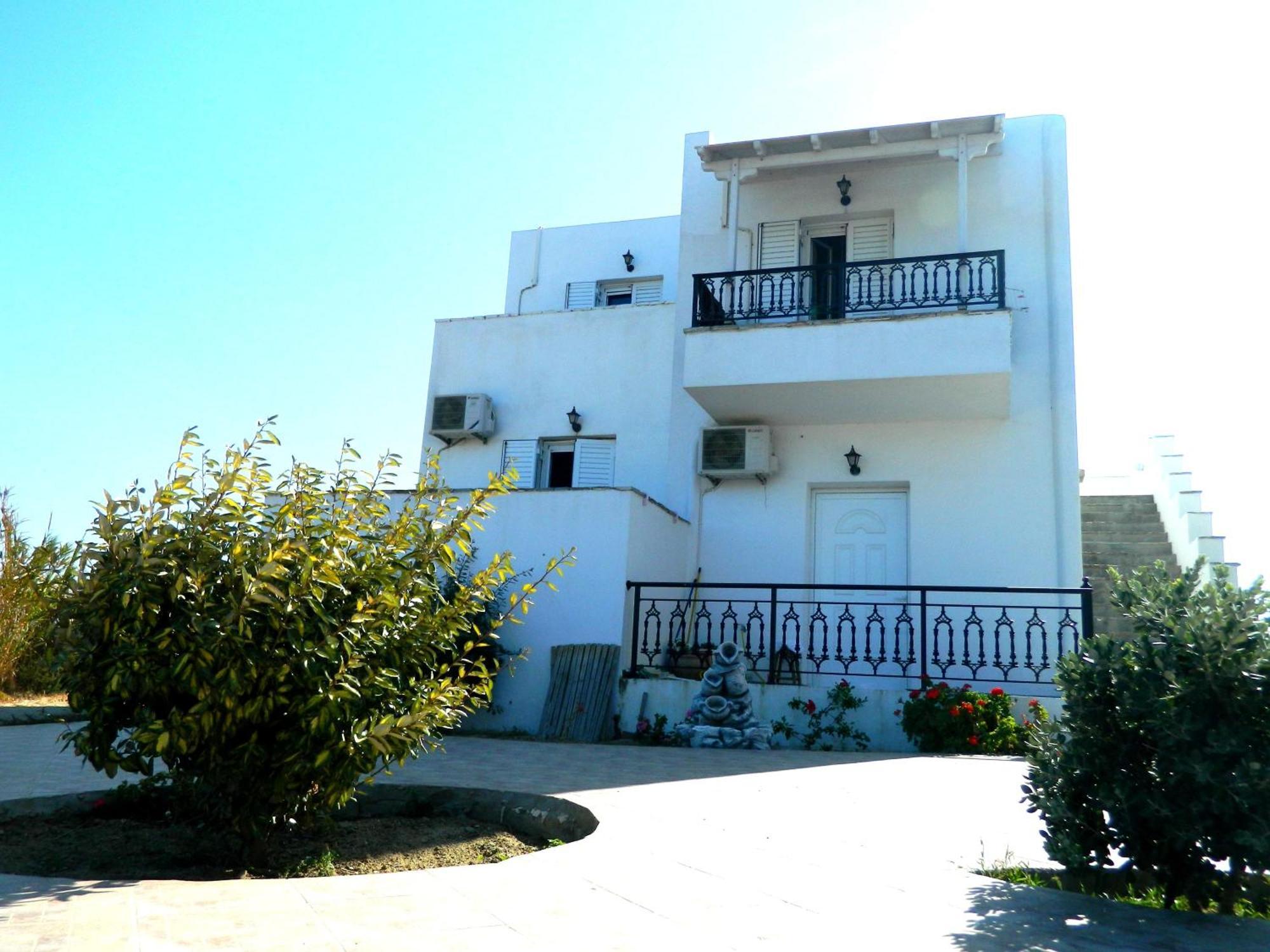 Sophi's L & Apartment Agia Anna (Naxos)