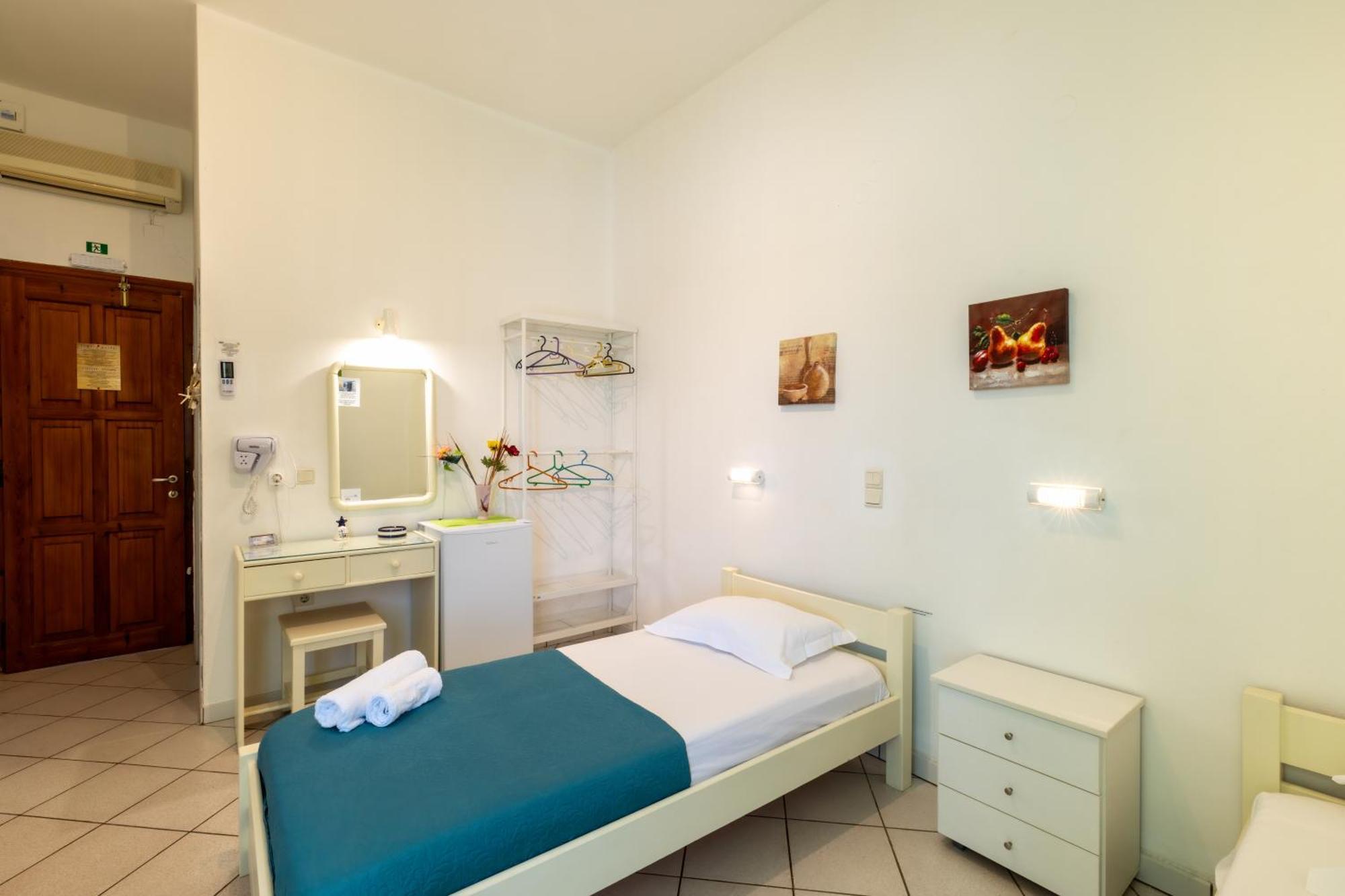 Guest house Froudi Kamares (Sifnos)