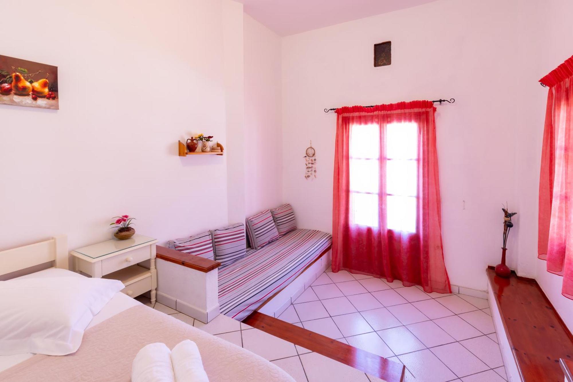 Guest house Froudi 2*