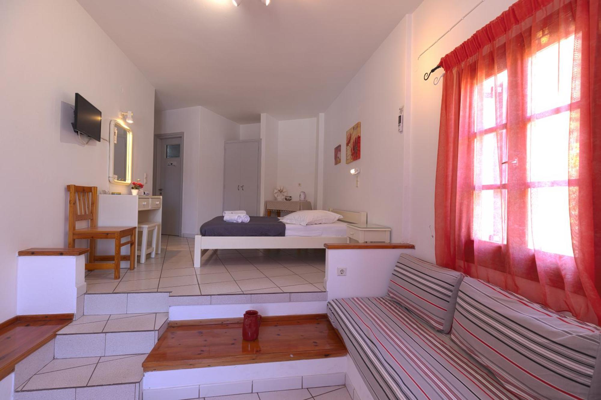 Froudi Kamares (Sifnos)