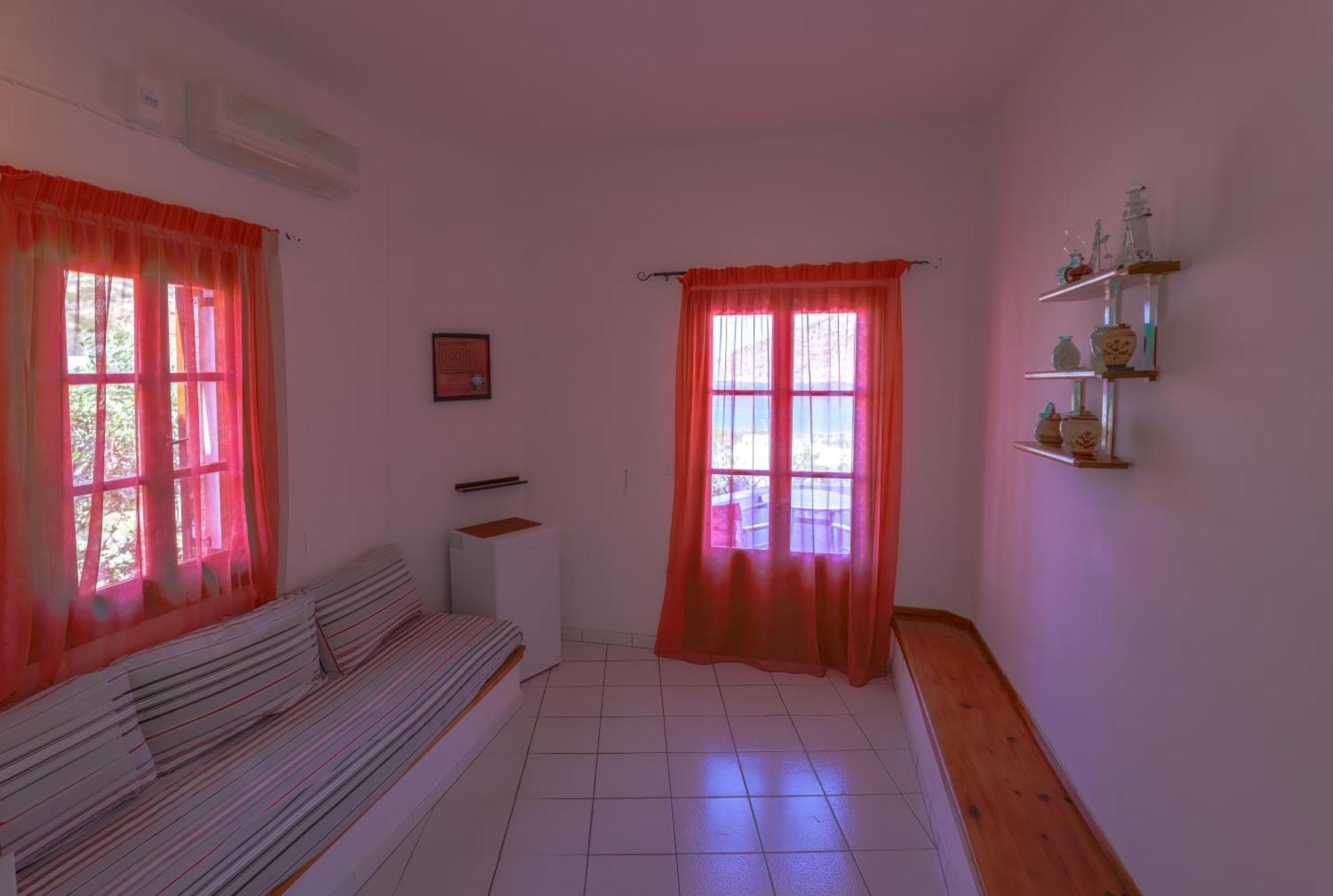 Froudi Guest house 2*