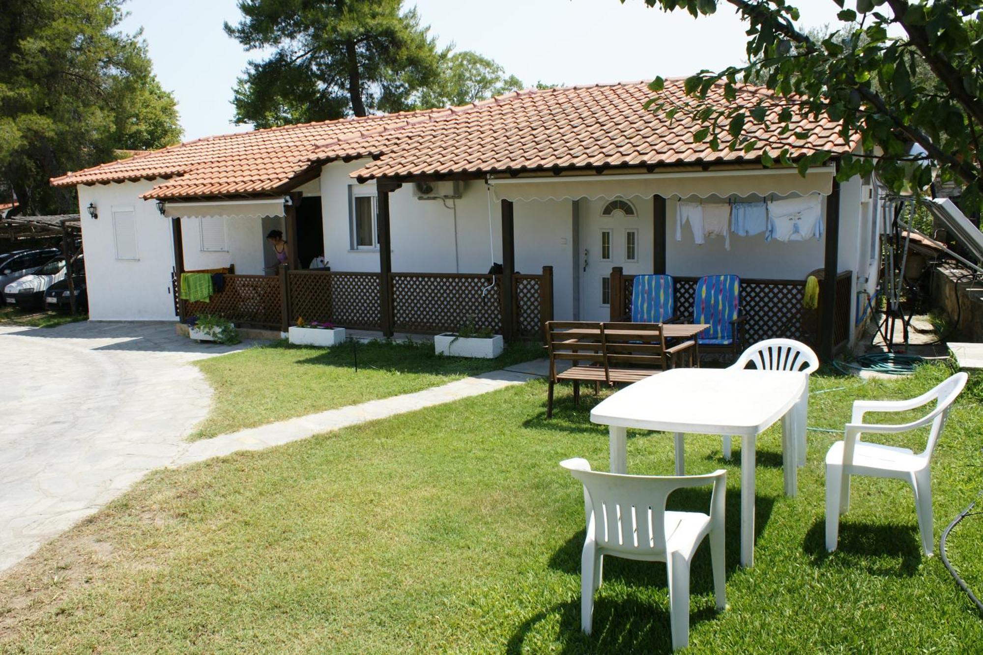 Apartment Haus Platanos & By The Sea Vourvourou