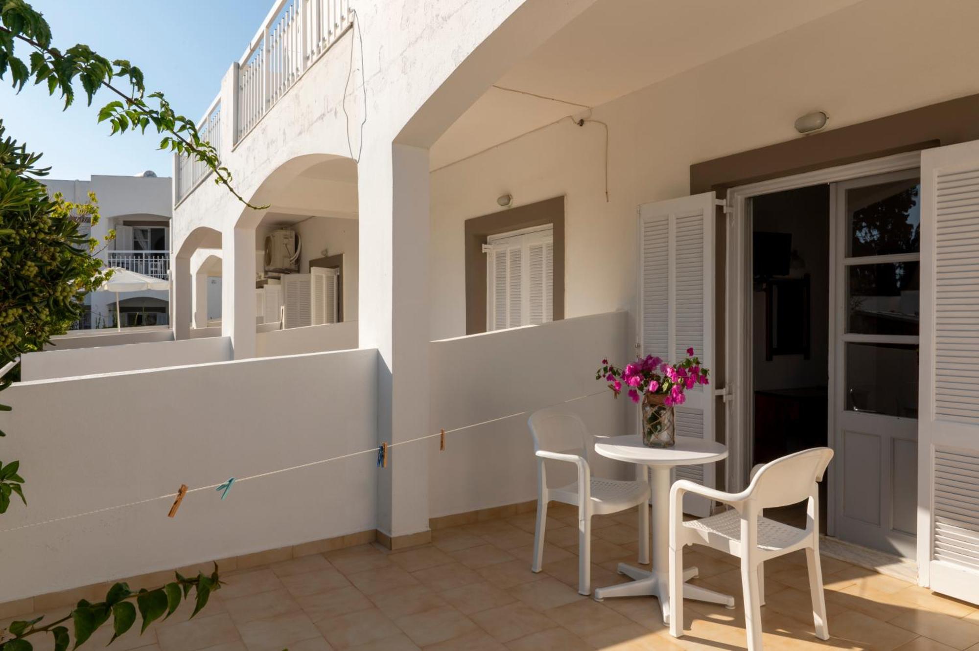Irene Leros Aparthotel