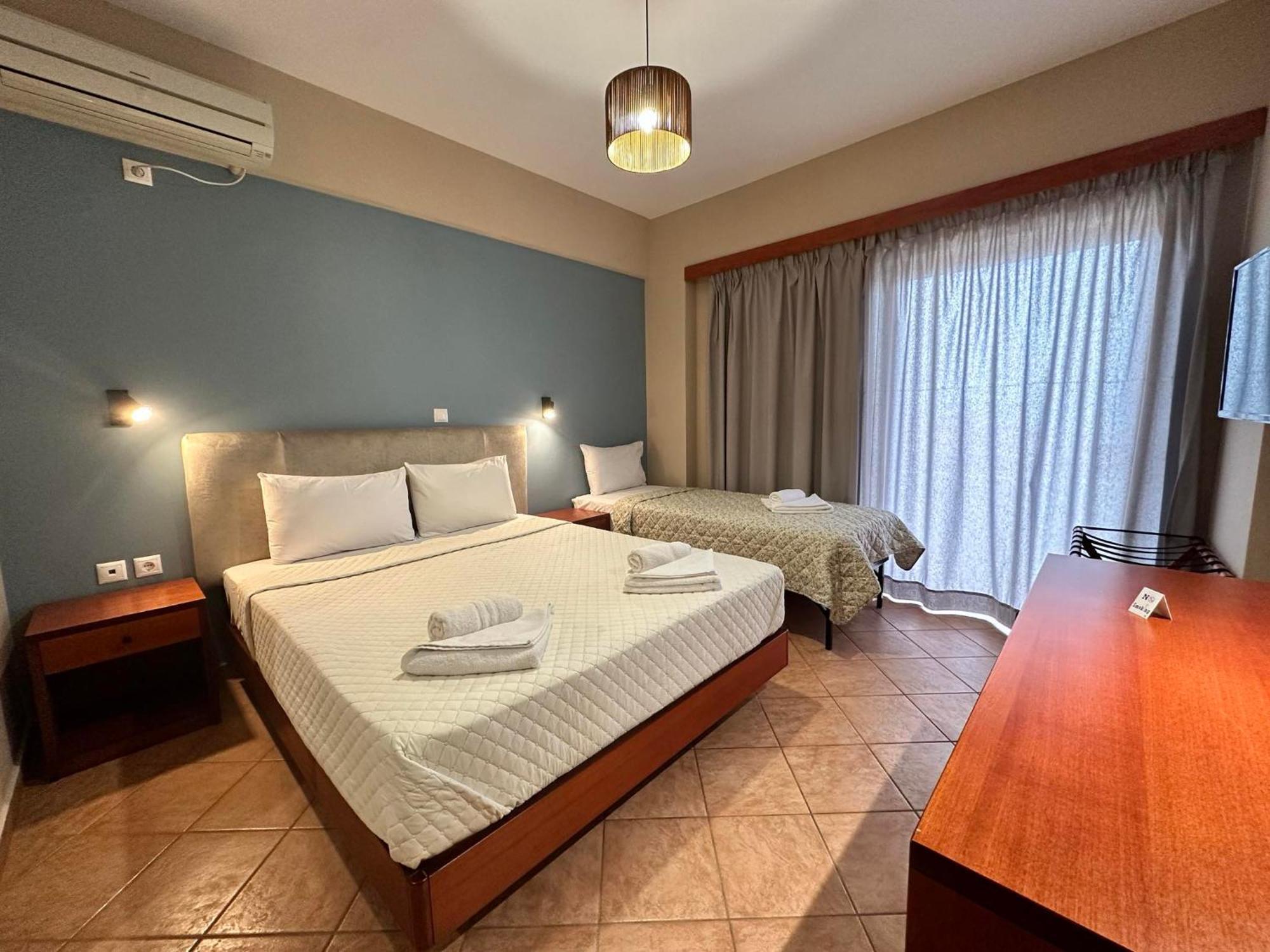 Semiramis Hotel Frinion