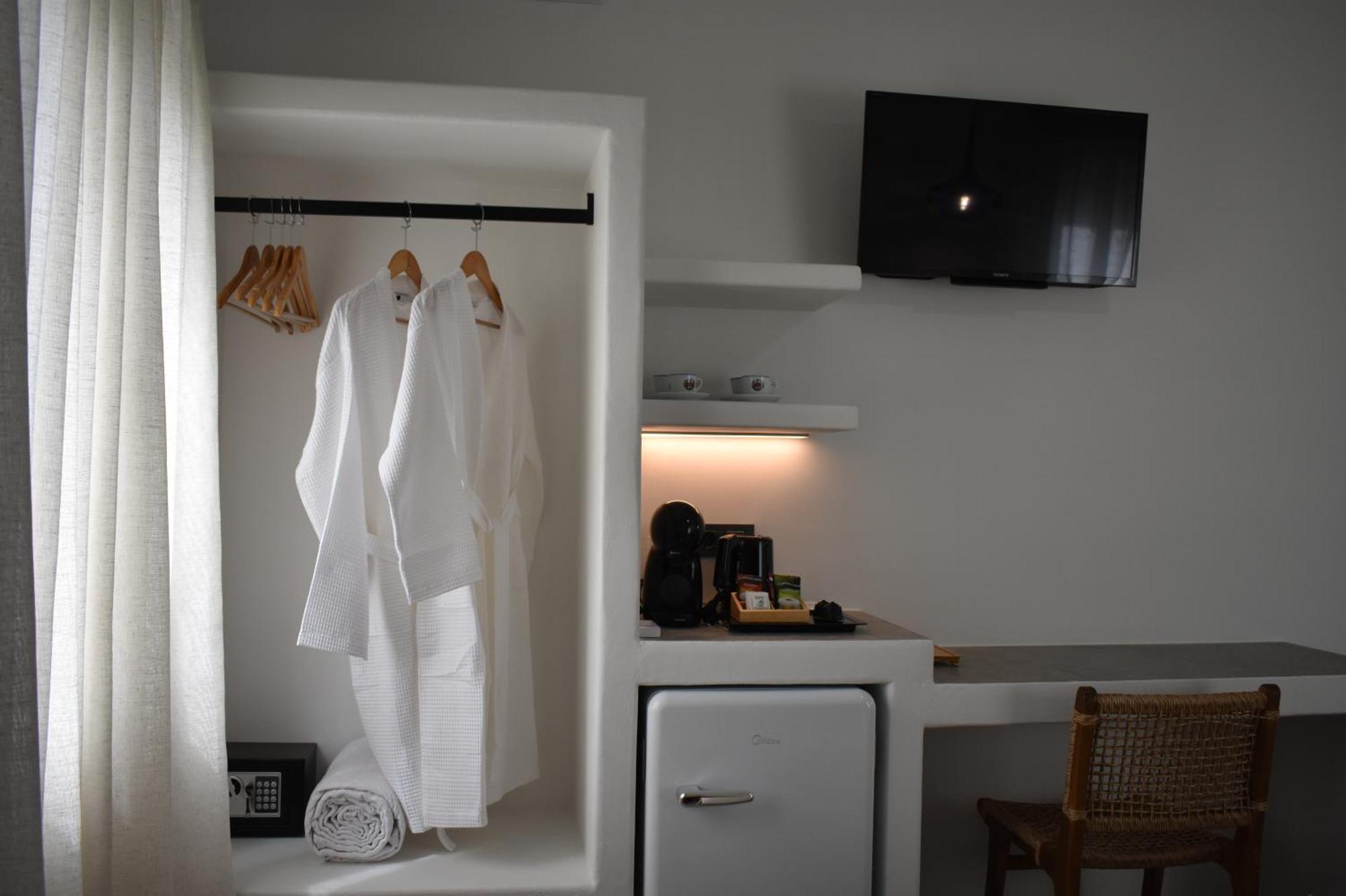 Pergola Guest house Pollonia