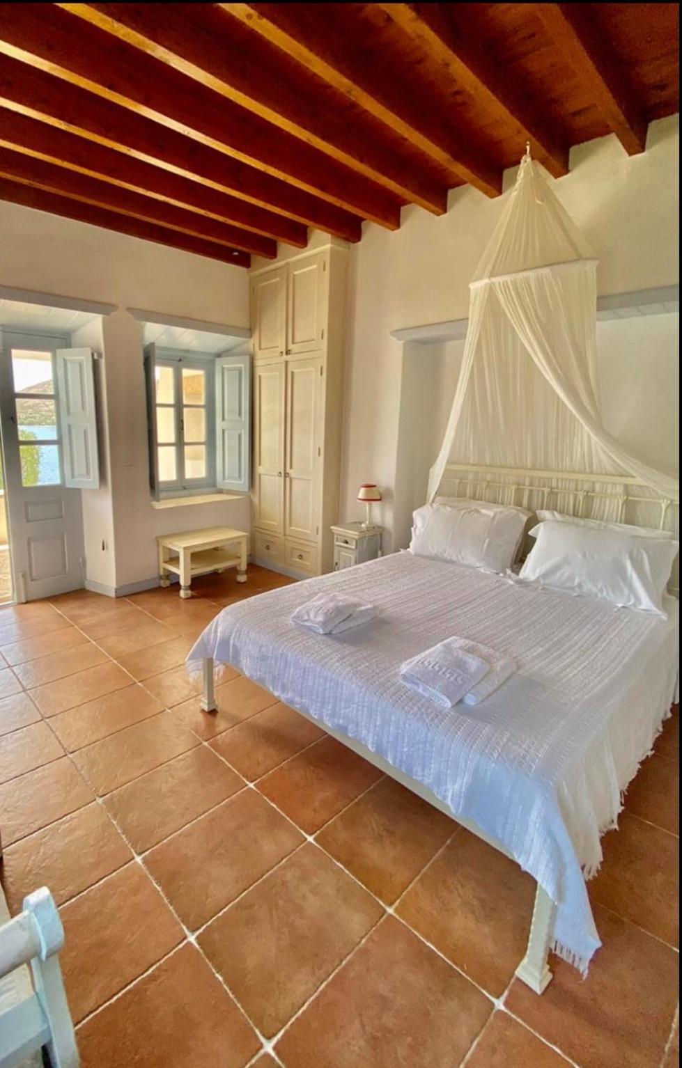 Apanemo Apartment Grikos Bay (Patmos)