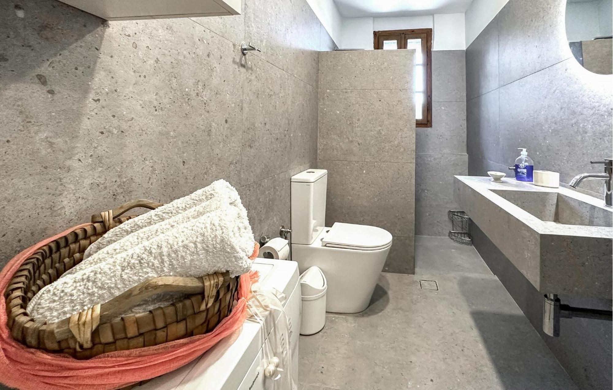 Apartment In Aghios Dimitris-m, With Wifi *