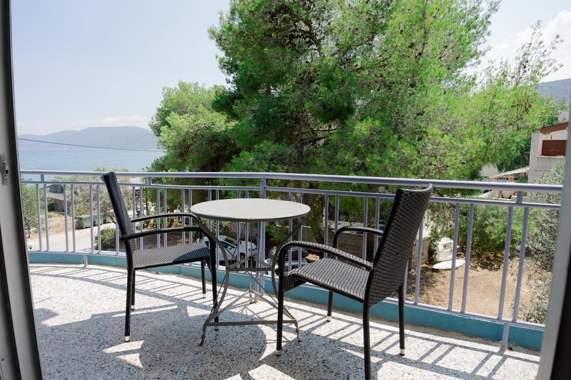 Hotel Korfos - Ξενοδοχείο Κόρφος Renovated Hotel
