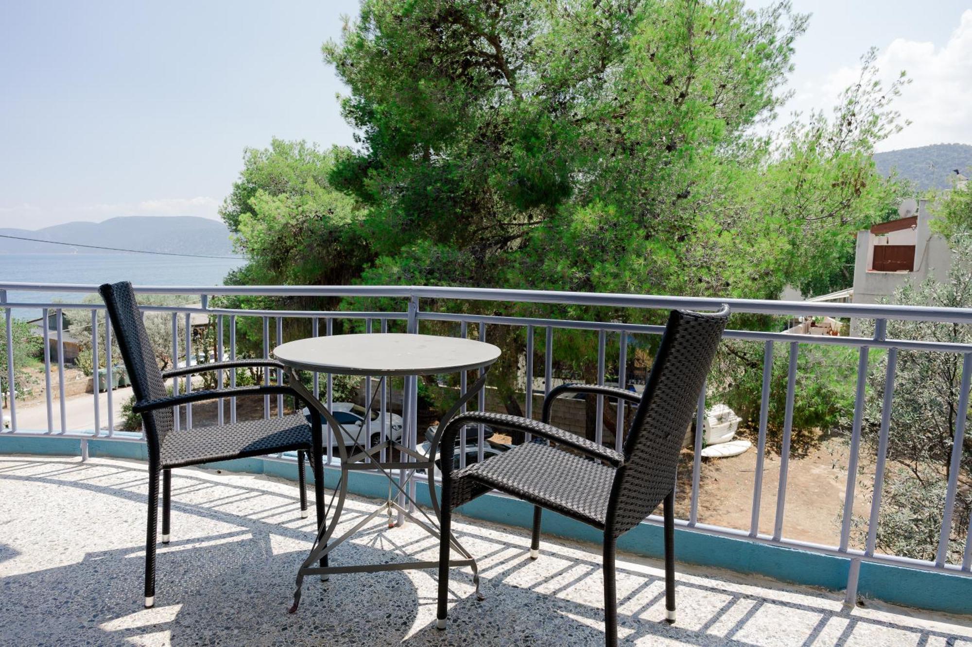 Hotel Korfos - Ξενοδοχείο Κόρφος Renovated Hotel
