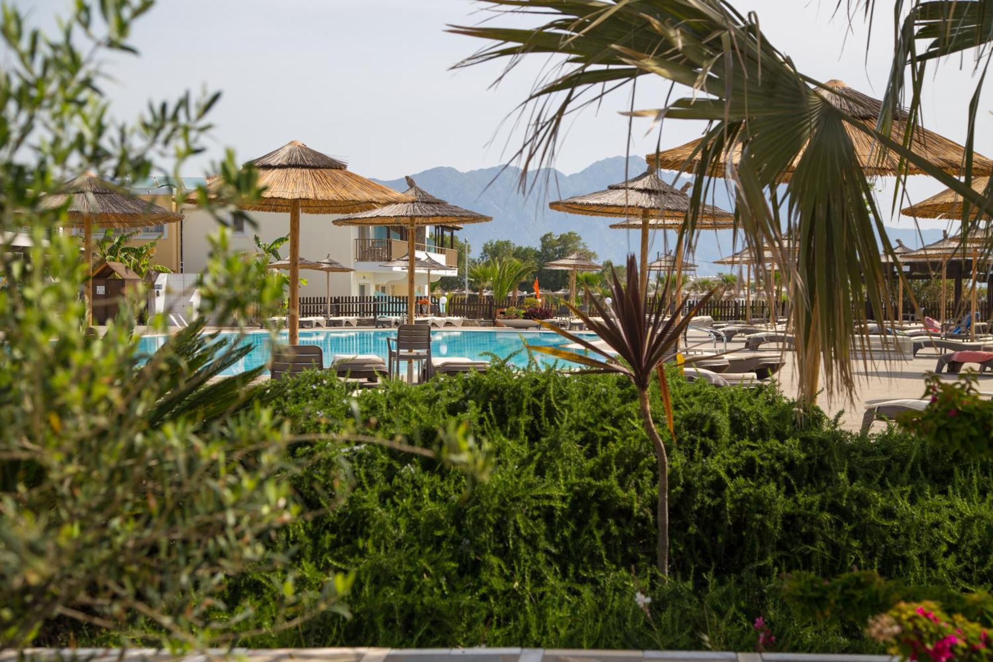 Hotel Grand Blue 5*