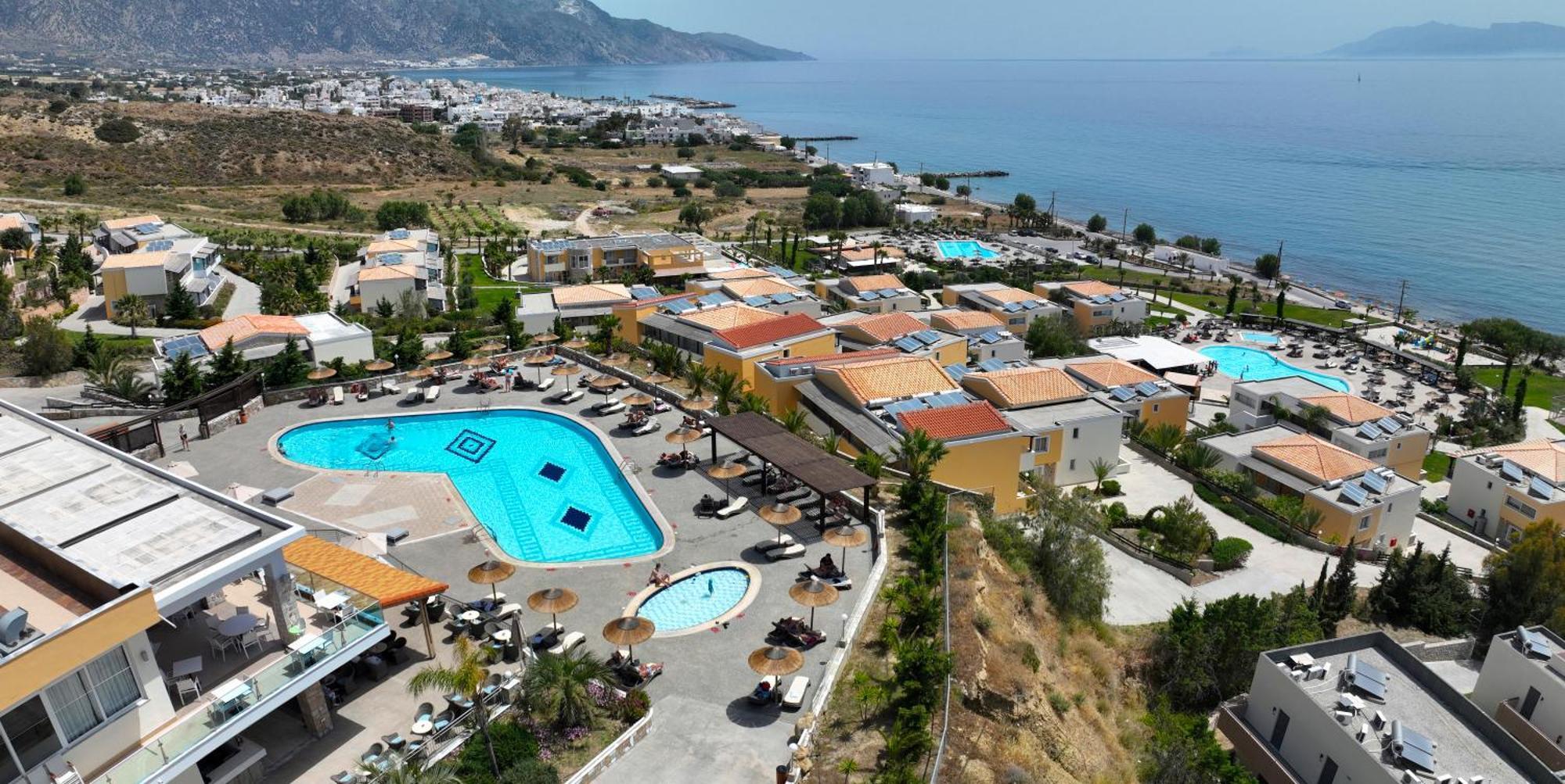 Hotel Grand Blue