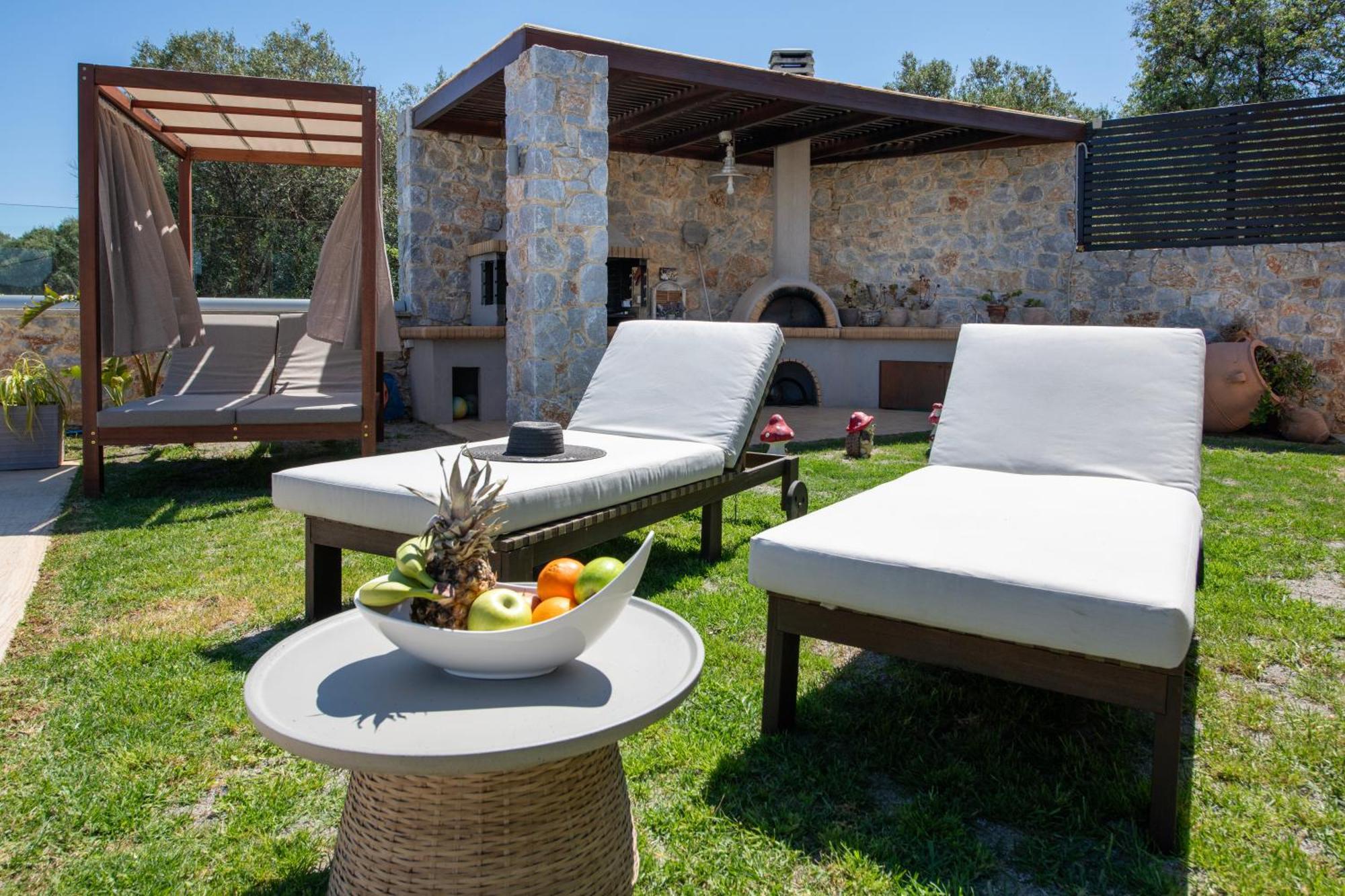 Lady Dafni With Private Heated Pool * Maleme (Crete)