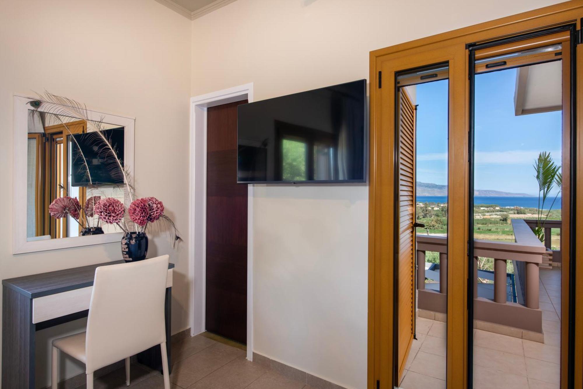 Lady Dafni With Private Heated Pool * Maleme (Crete)
