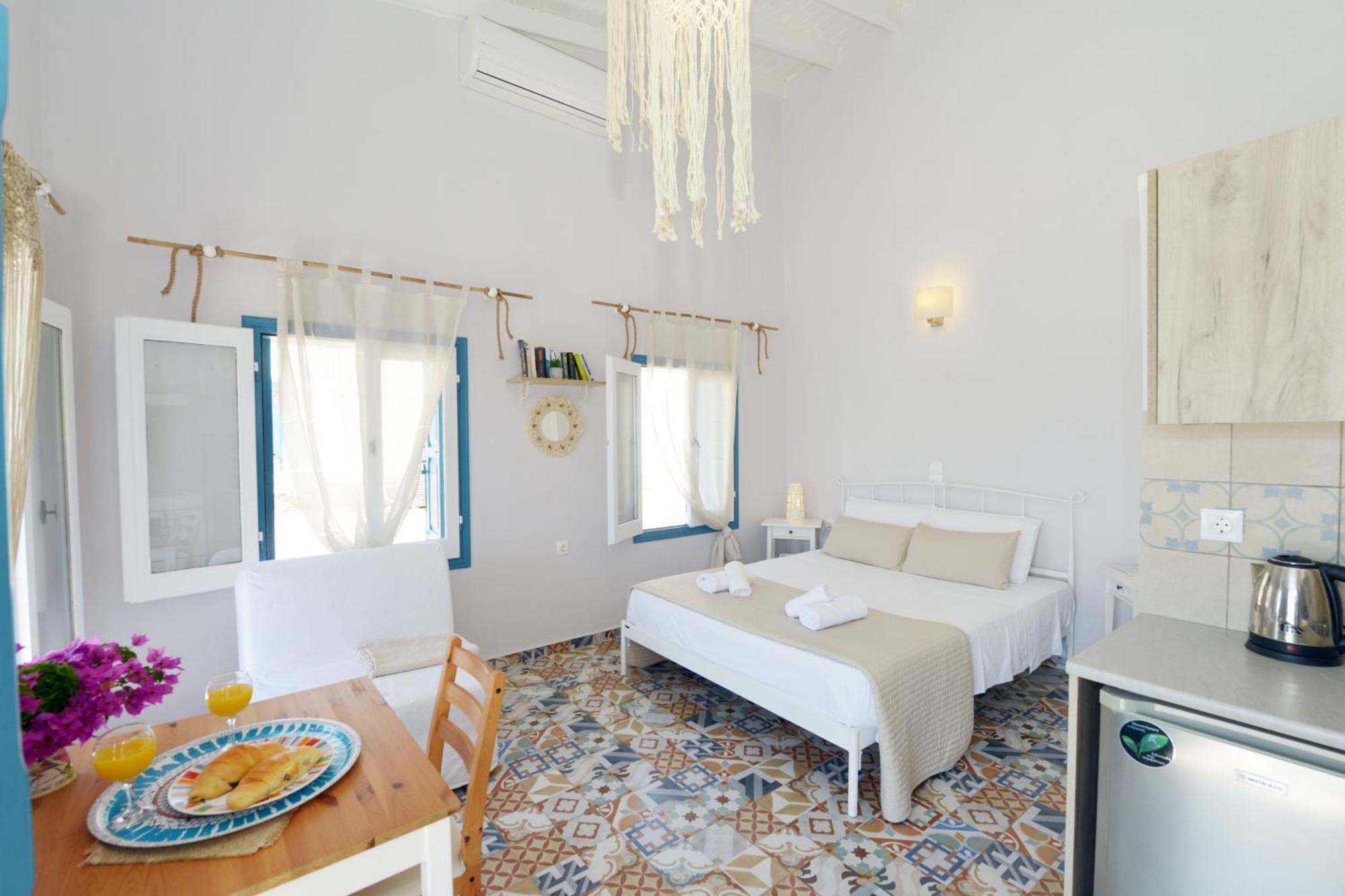 Apartment Spitakia *