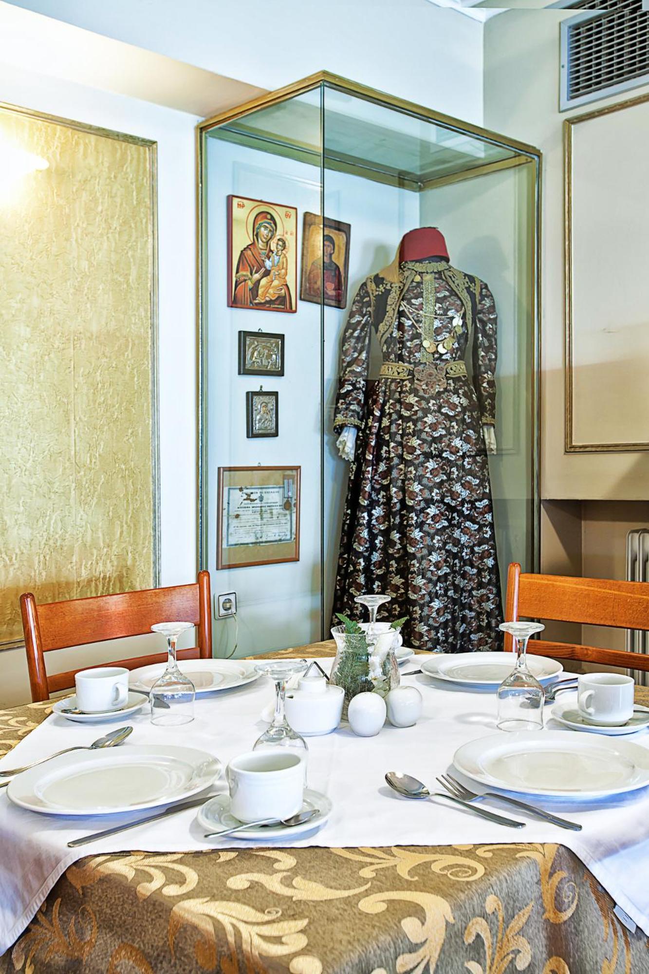 Hotel Anastassiou - Bike And Motorcycle Friendly