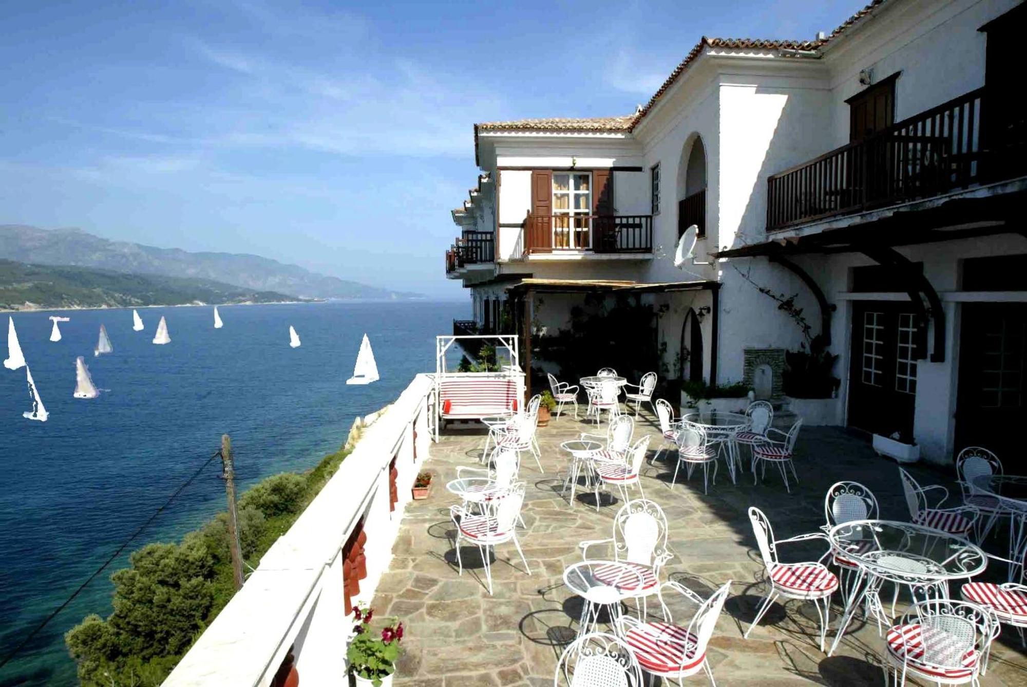 Hotel Mirini 3*