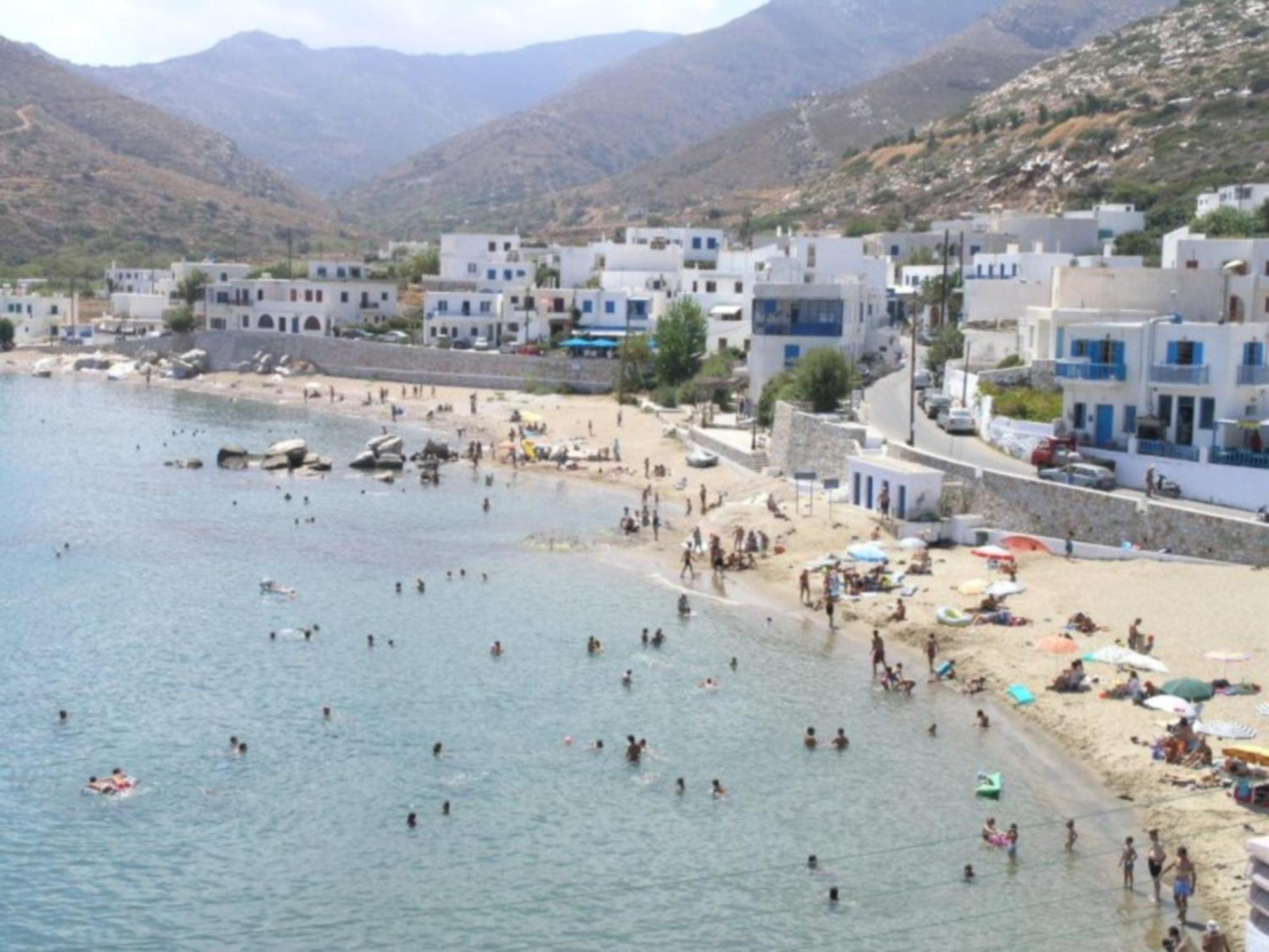 Adonis Naxos
