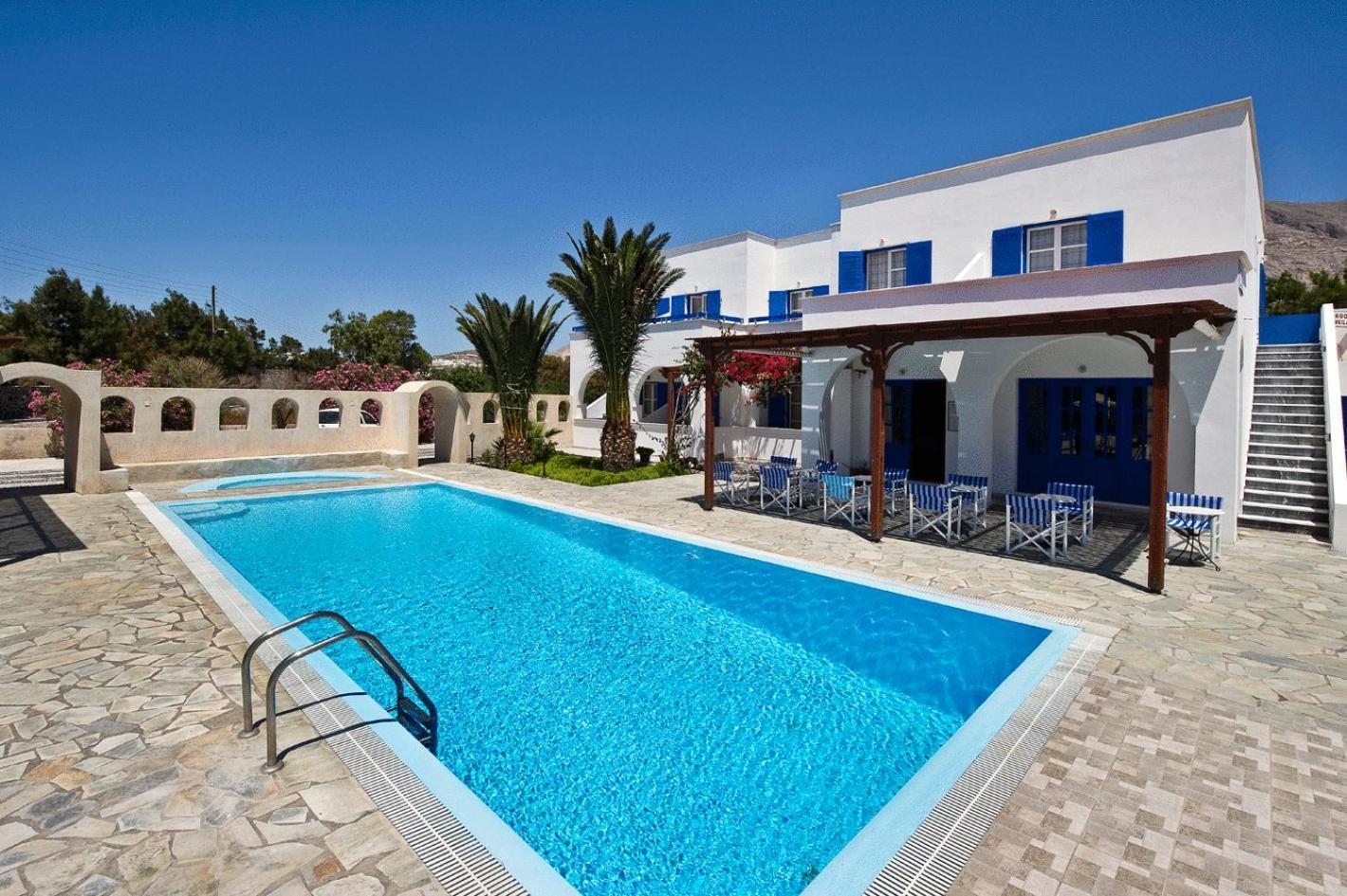 Aparthotel Clio Perissa (Santorini)