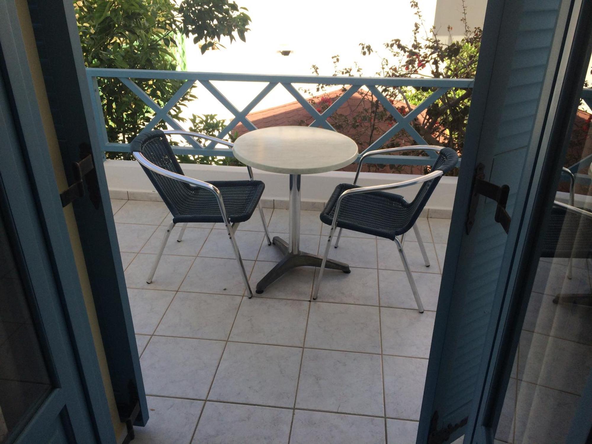 Aparthotel Irida 3*