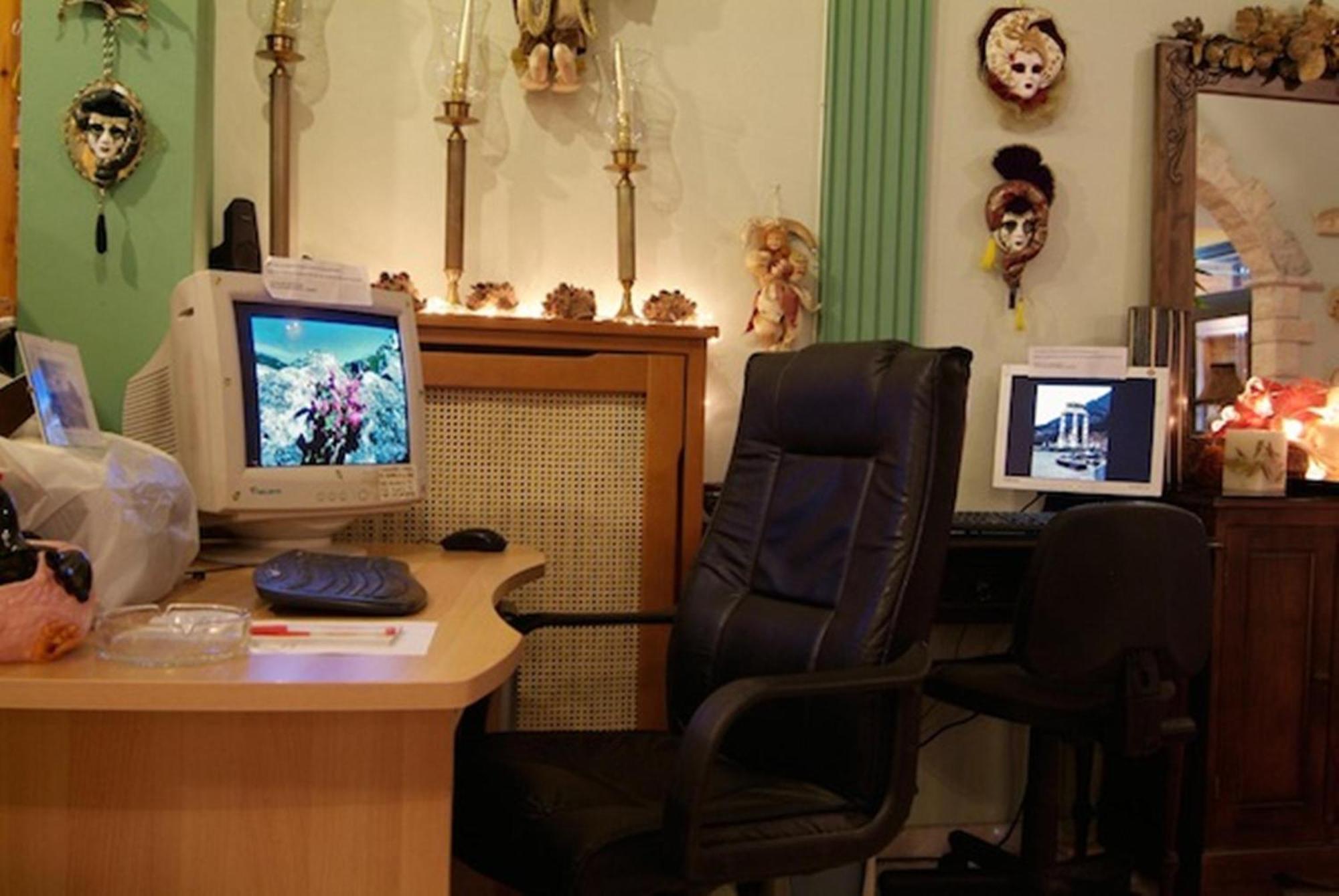 Hotel Varonos 3*