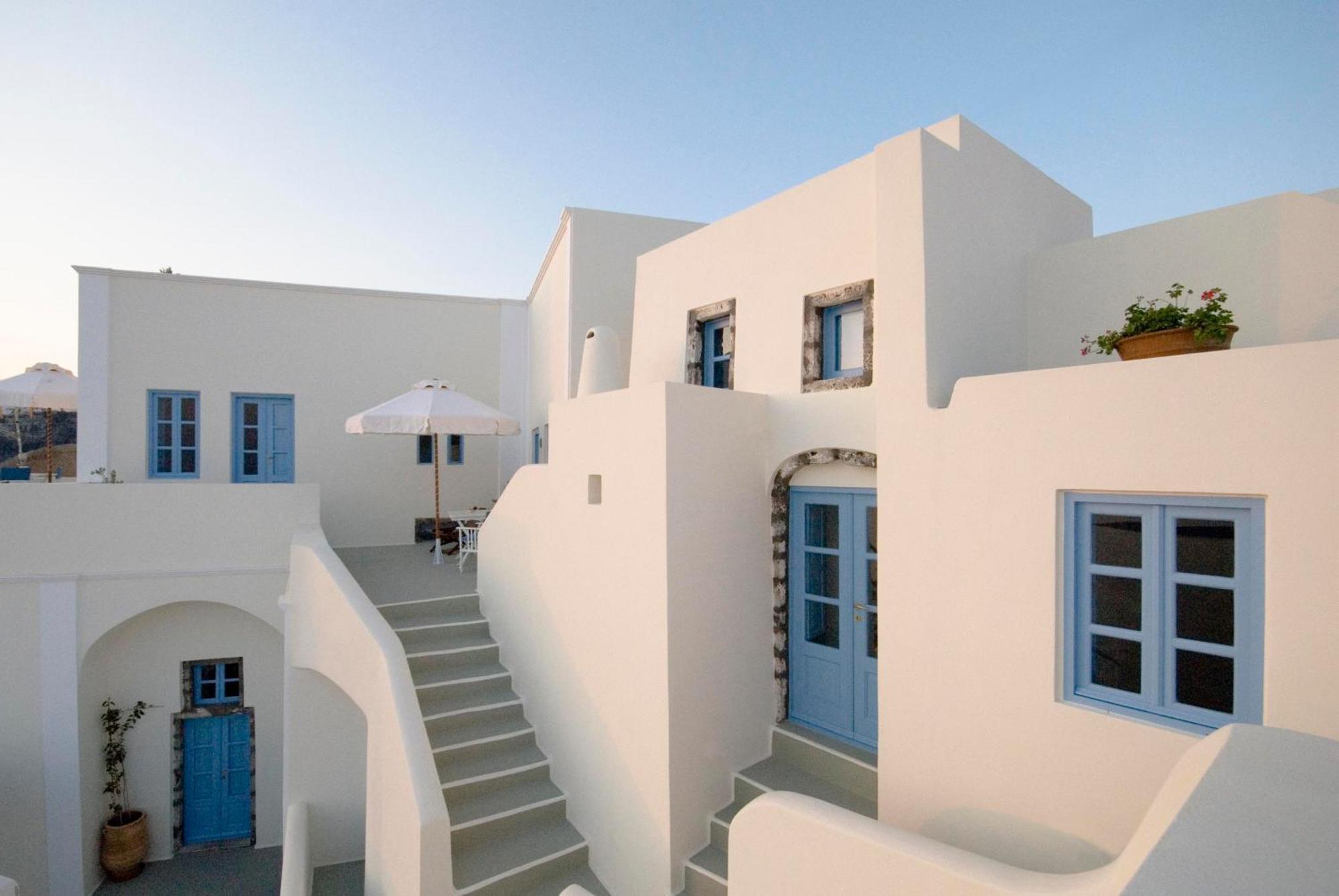 Pantelia Fira (Santorini)