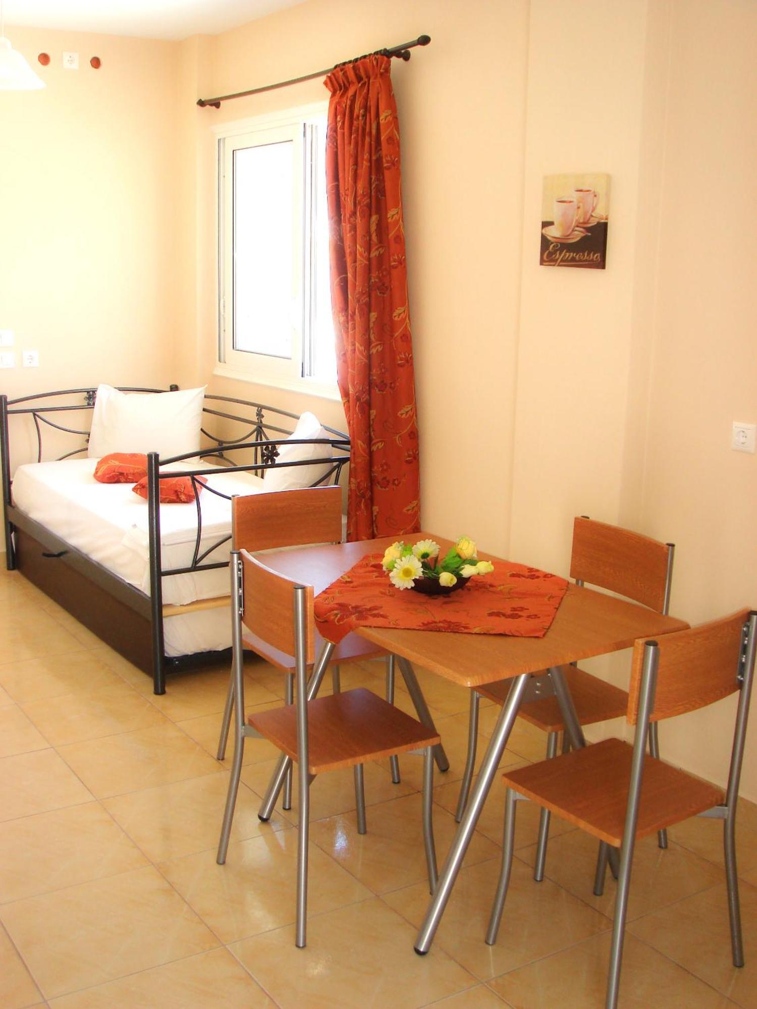 Aparthotel Dorana & Trekking 2*
