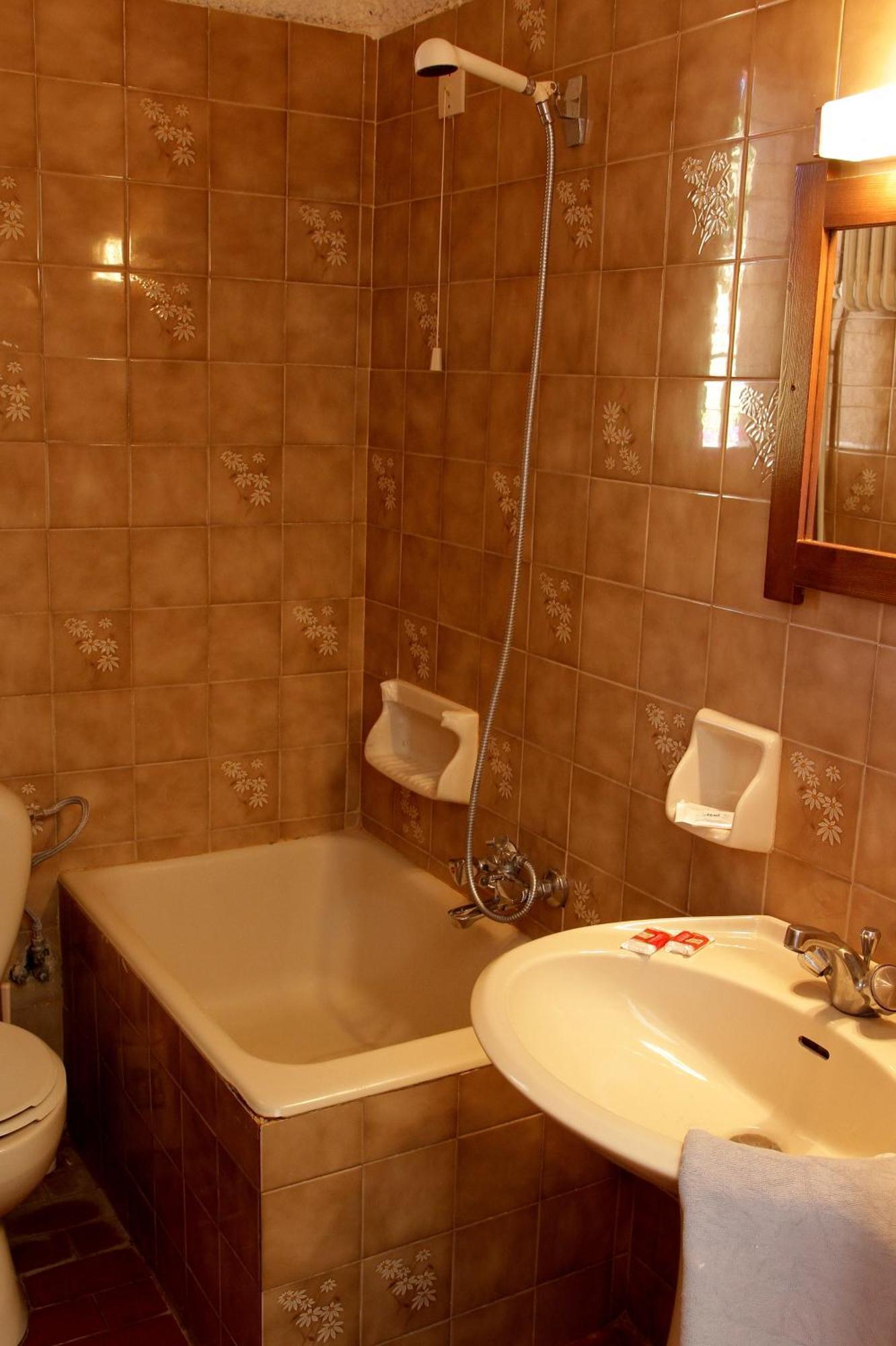 Hotel Delfini *