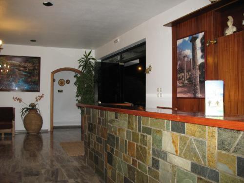 Hotel Athina Krestena