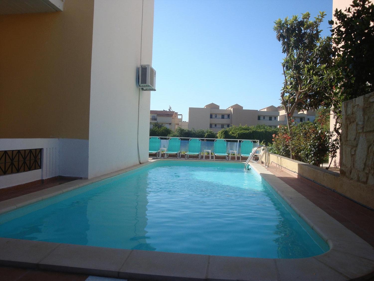 Aparthotel Anniko Stalos