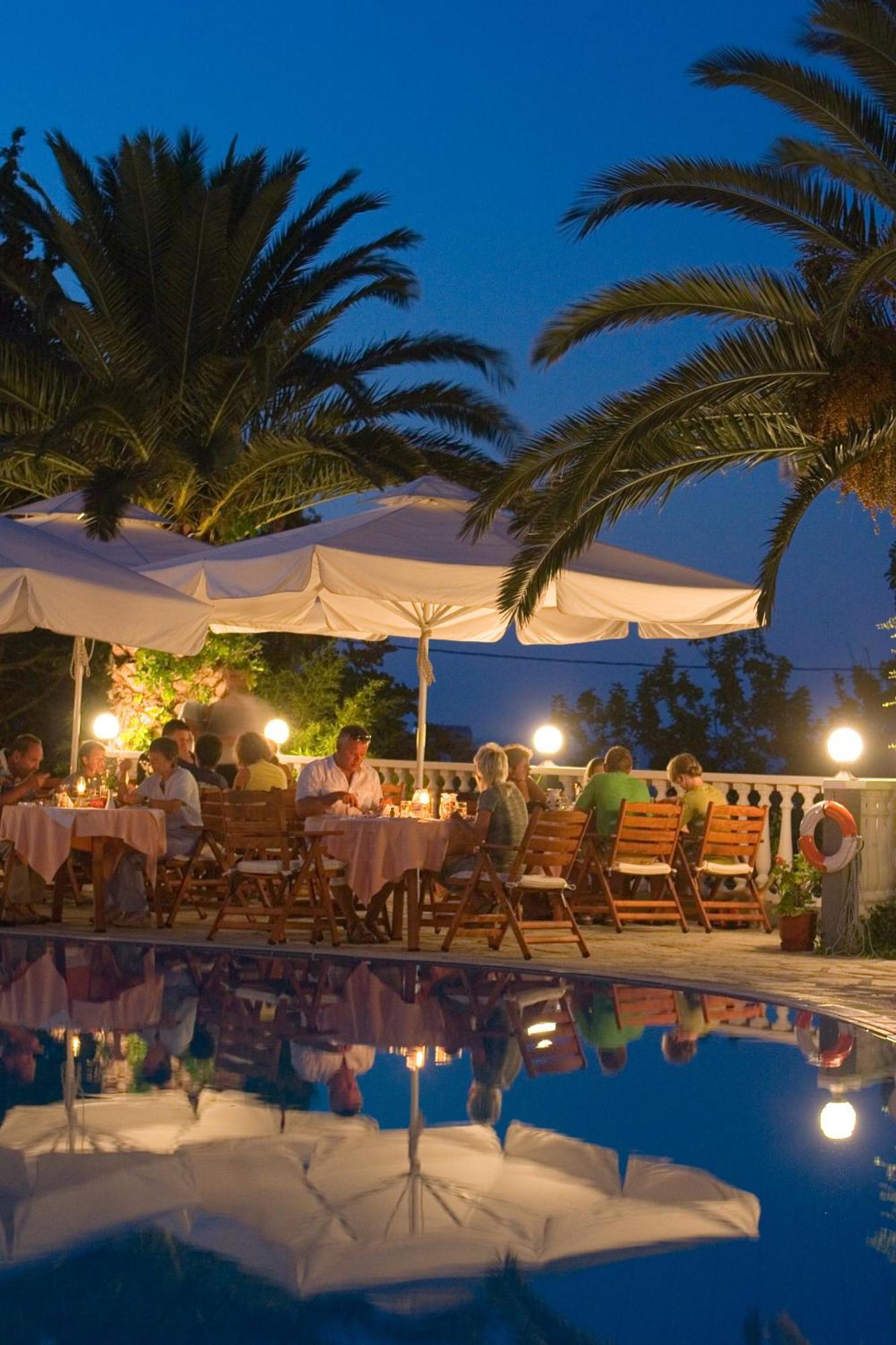 Hotel Dionyssos
