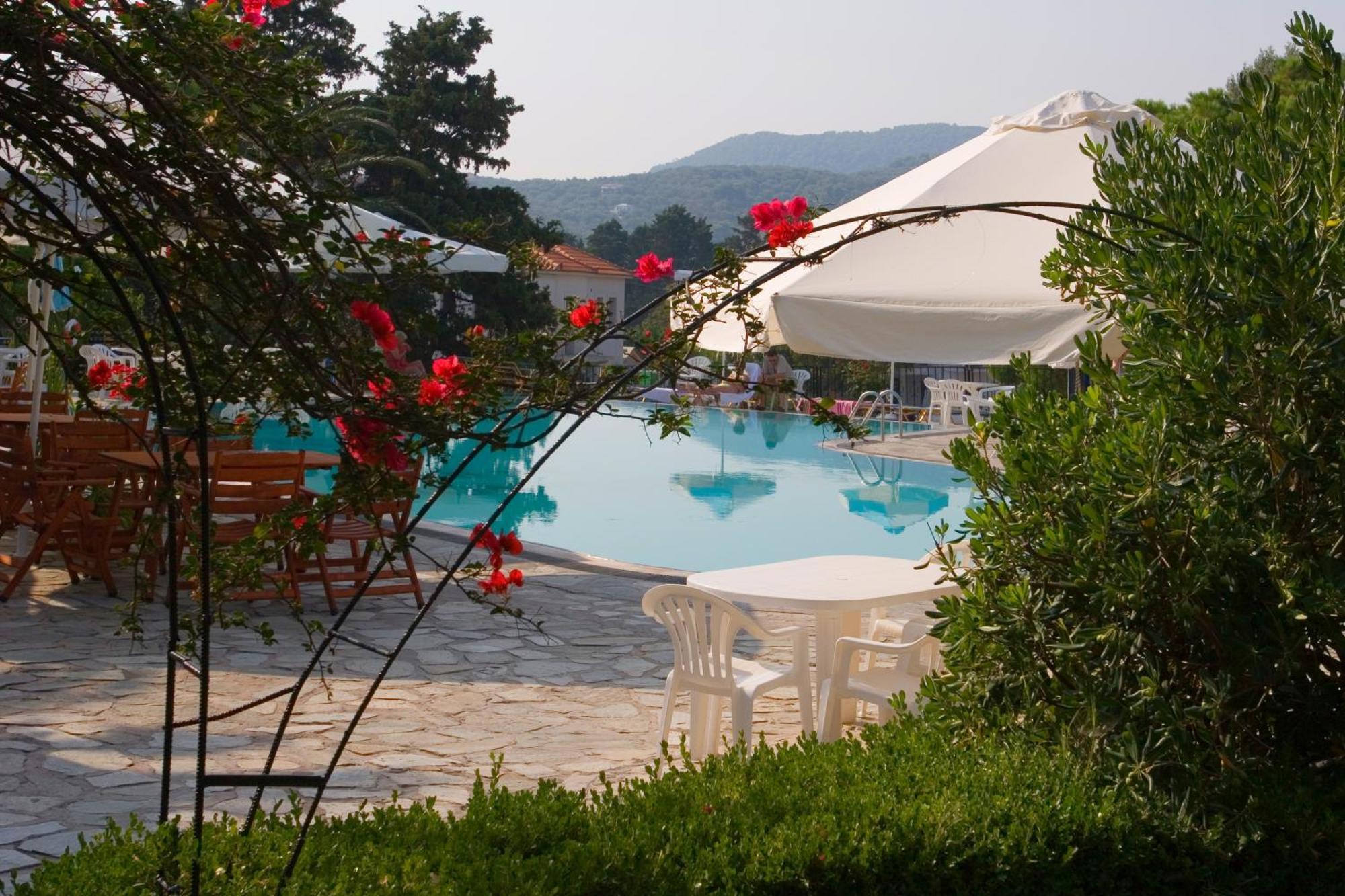 Hotel Dionyssos Skopelos Town