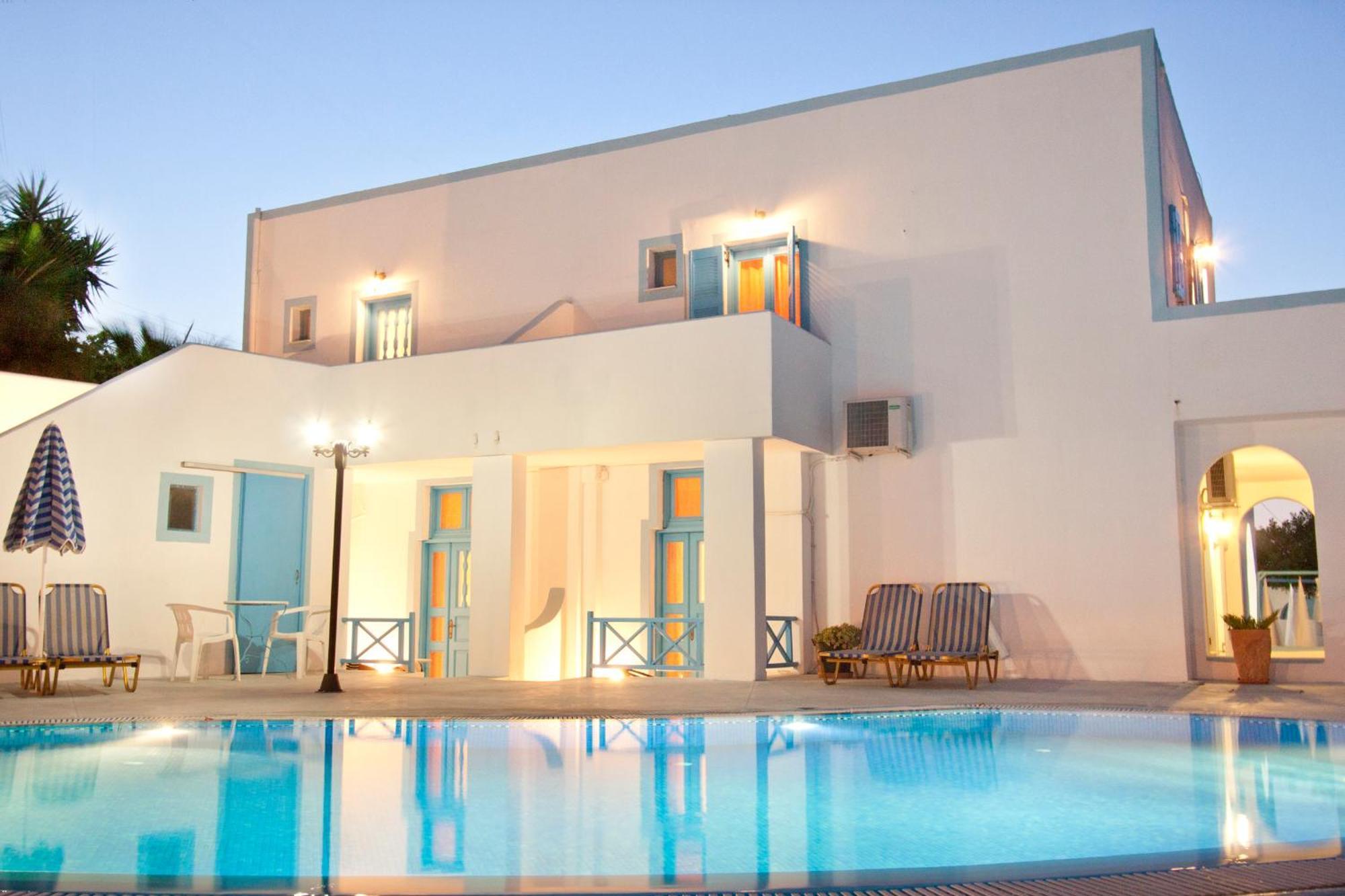 Guest house Pelekanos Karterados (Santorini)