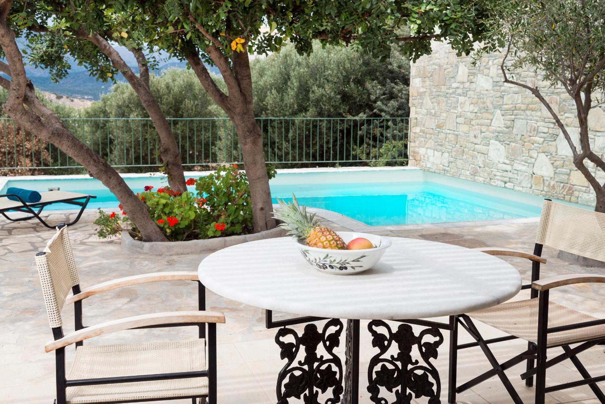 Villa Luxury Villas *