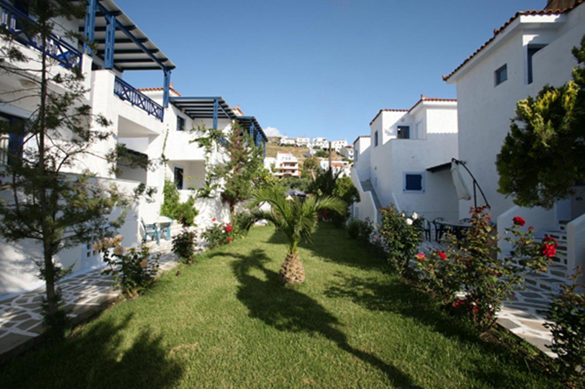Aparthotel Maistrali Batsi (Andros)
