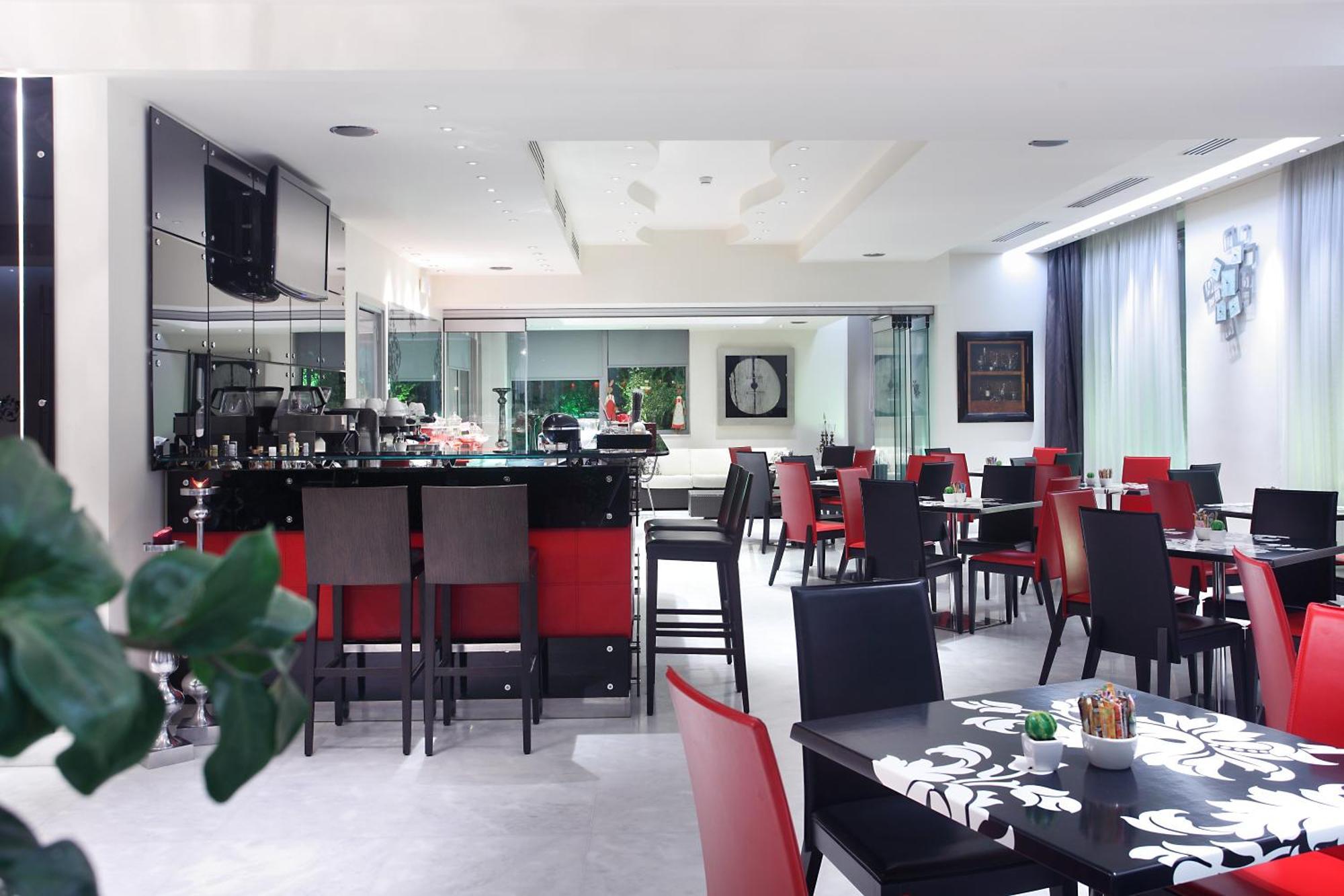 Hotel Comfy Boutique 3*