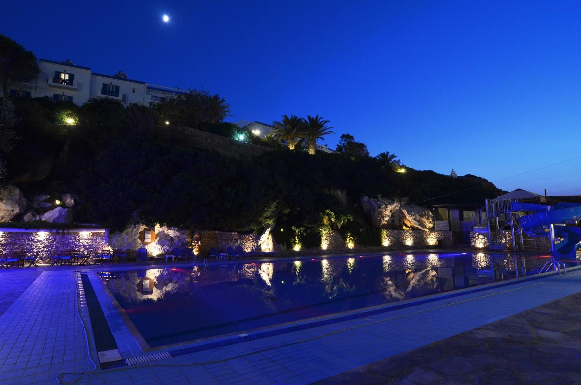 Hotel Dolphin Bay Seaside &
