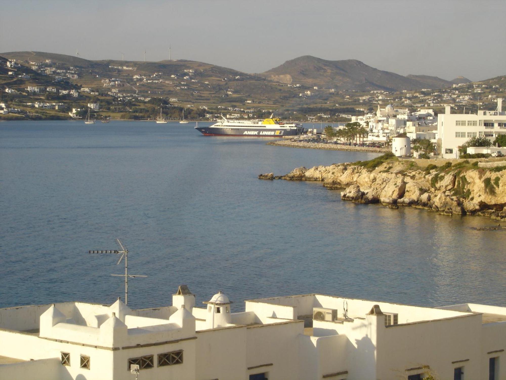 Aparthotel Stratos &