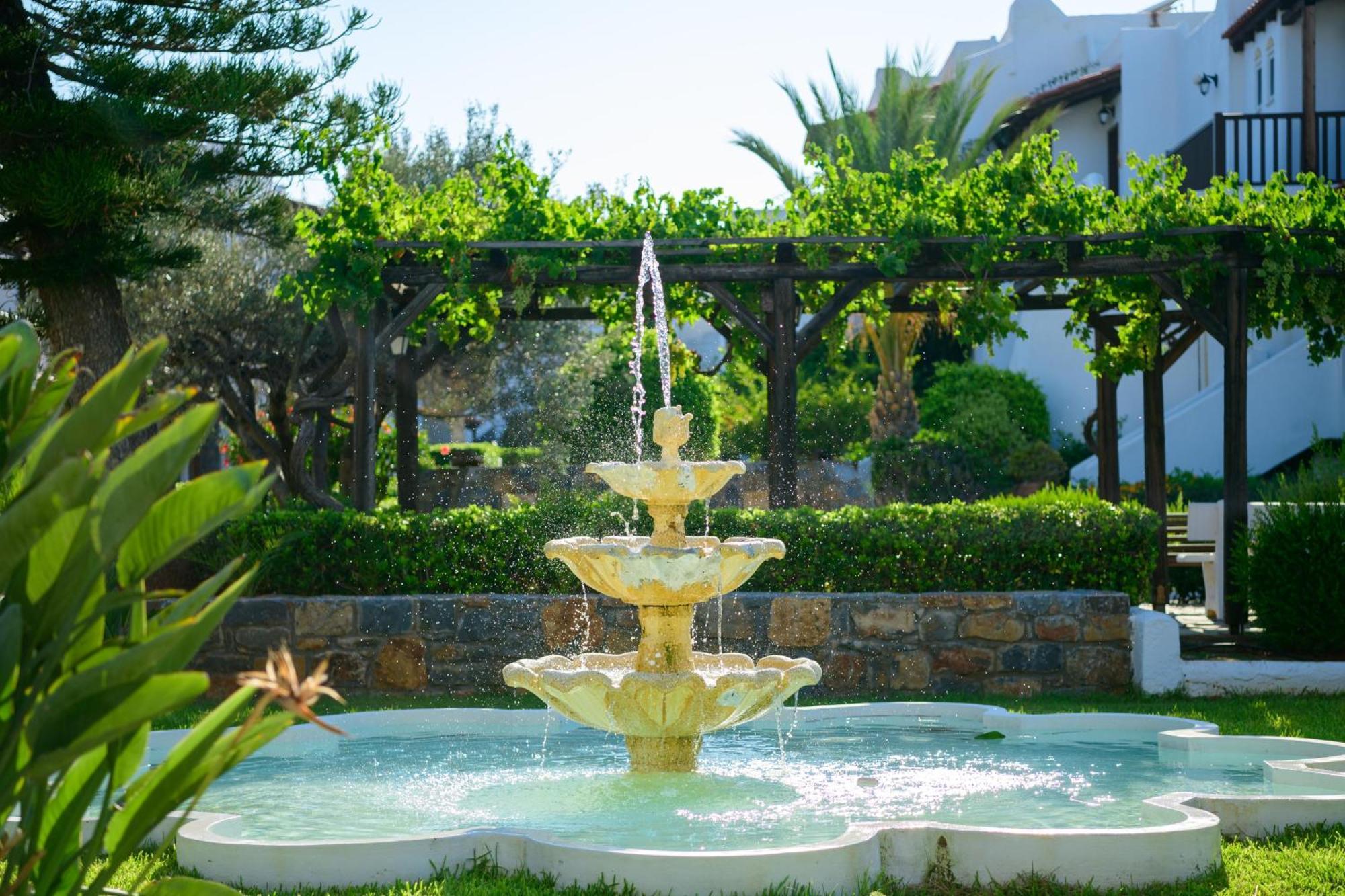 Resort Alexander & Village 5*