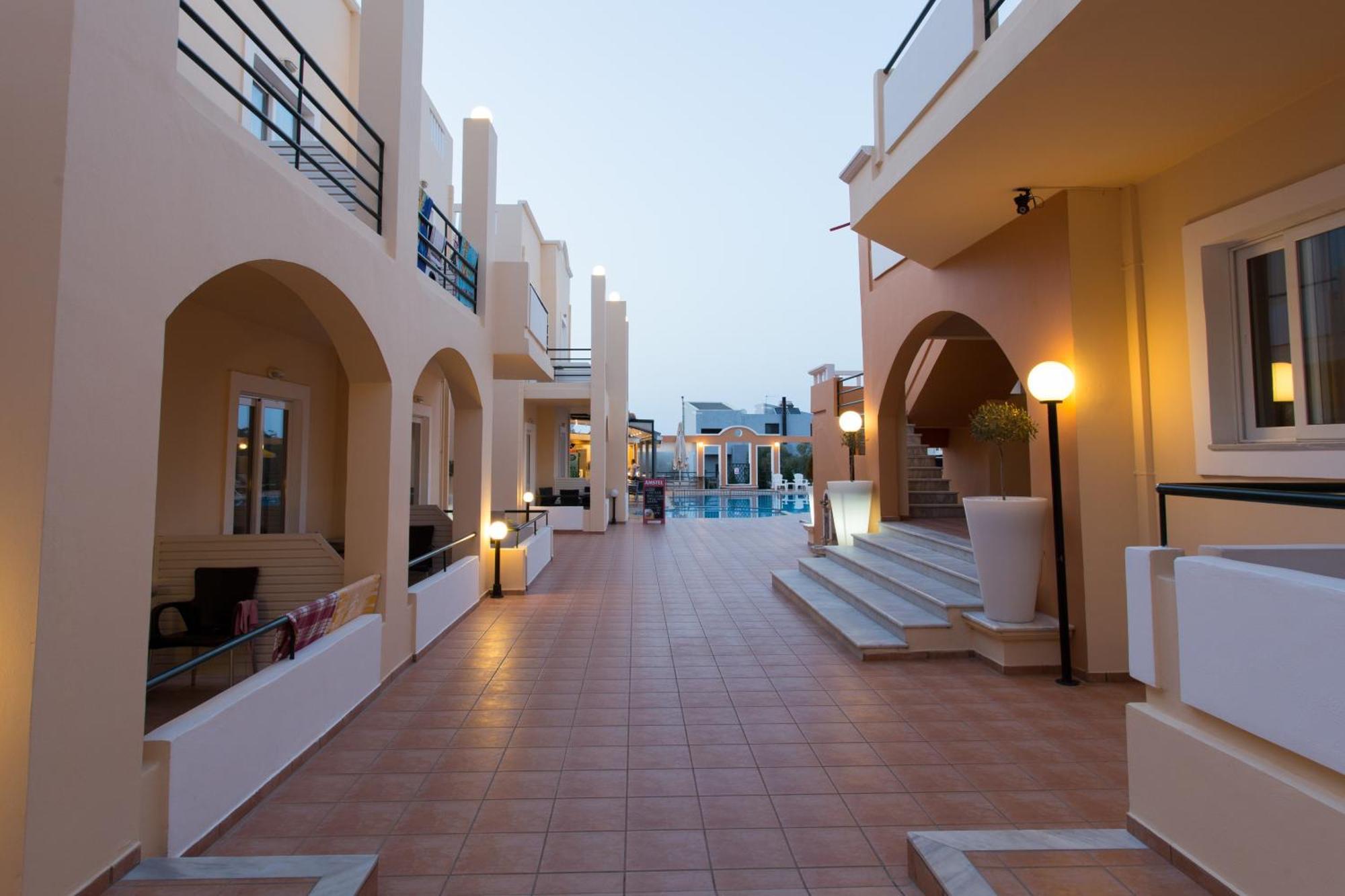Aparthotel Nontas Daratsos