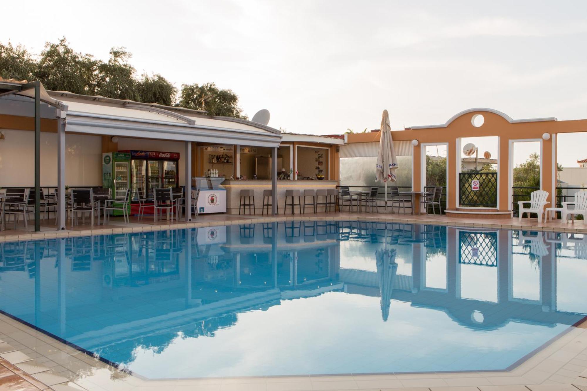 Aparthotel Nontas 3*