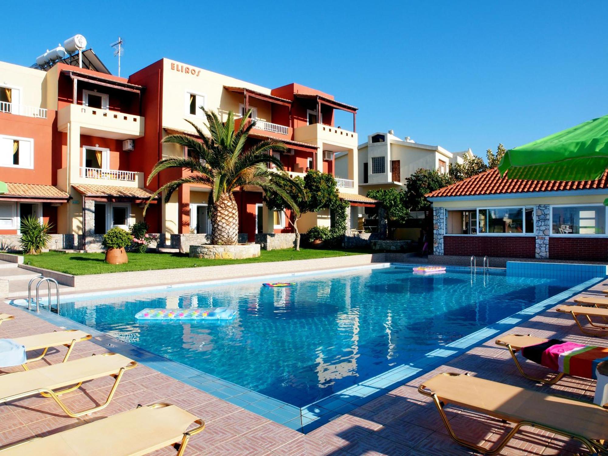 Aparthotel Eliros Studios 2*