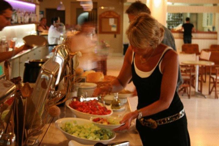 Hotel Valley Village Matala (Crete)