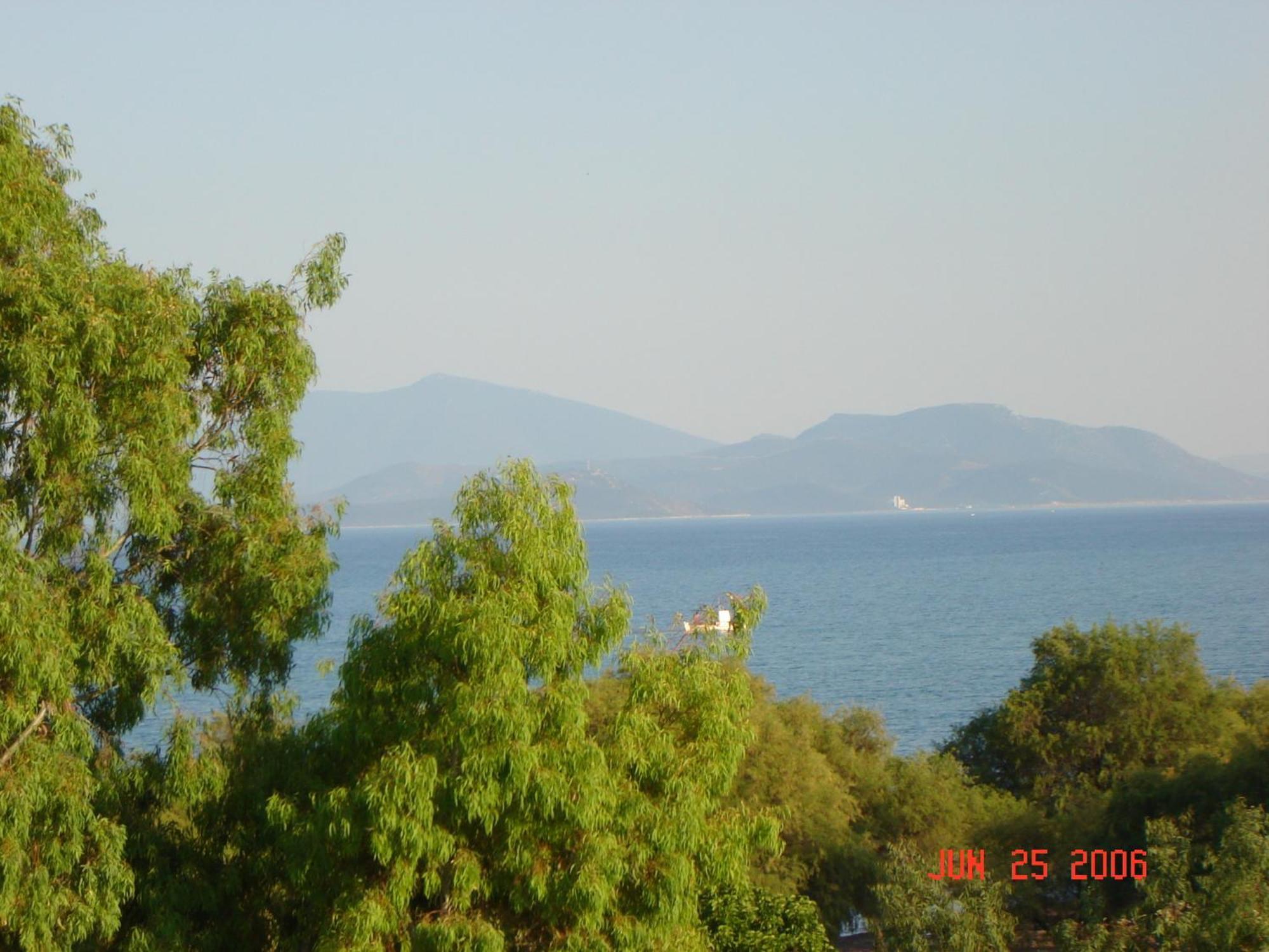 Guest house Pyrassos *