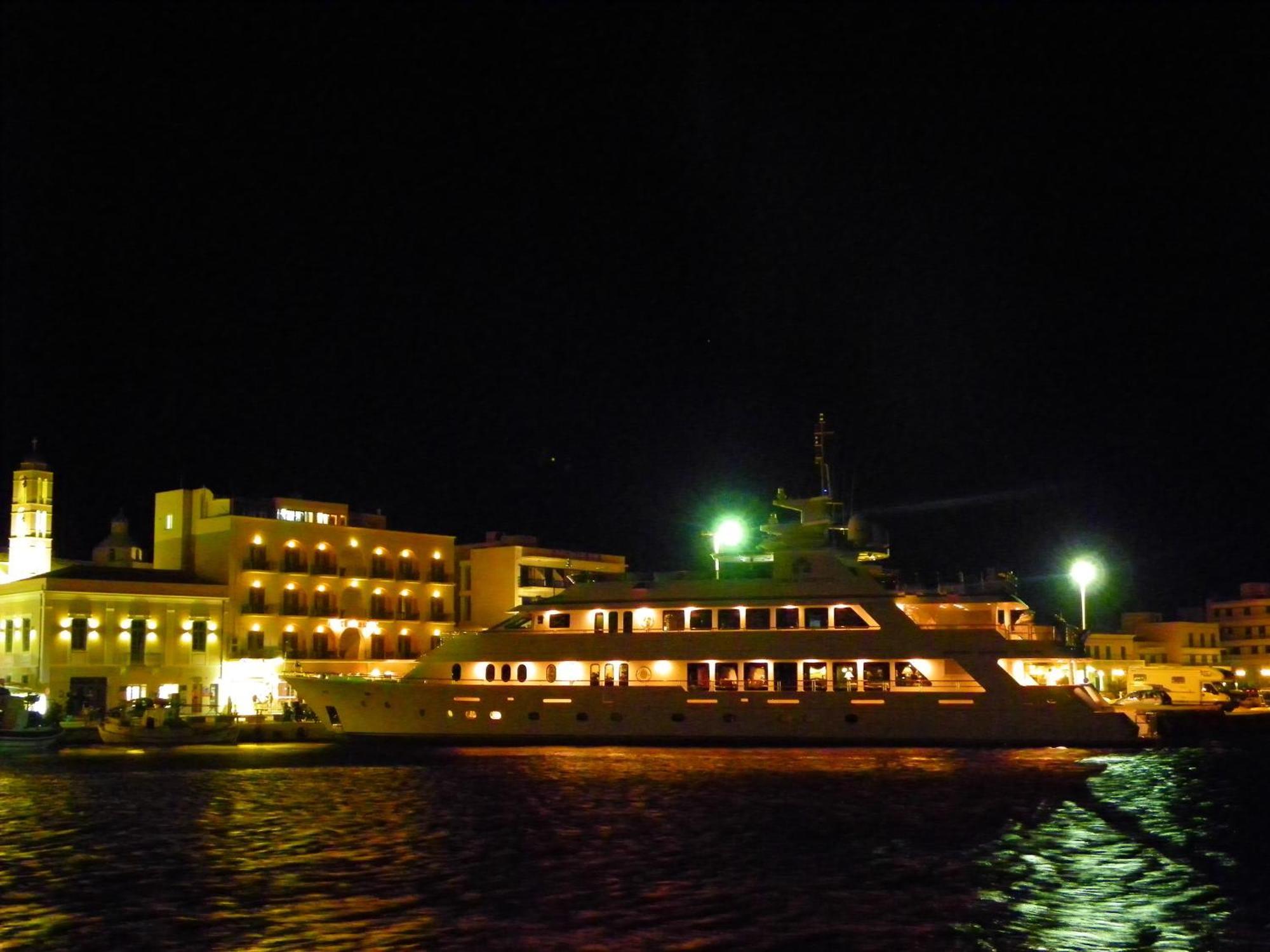 Poseidonio Tinos